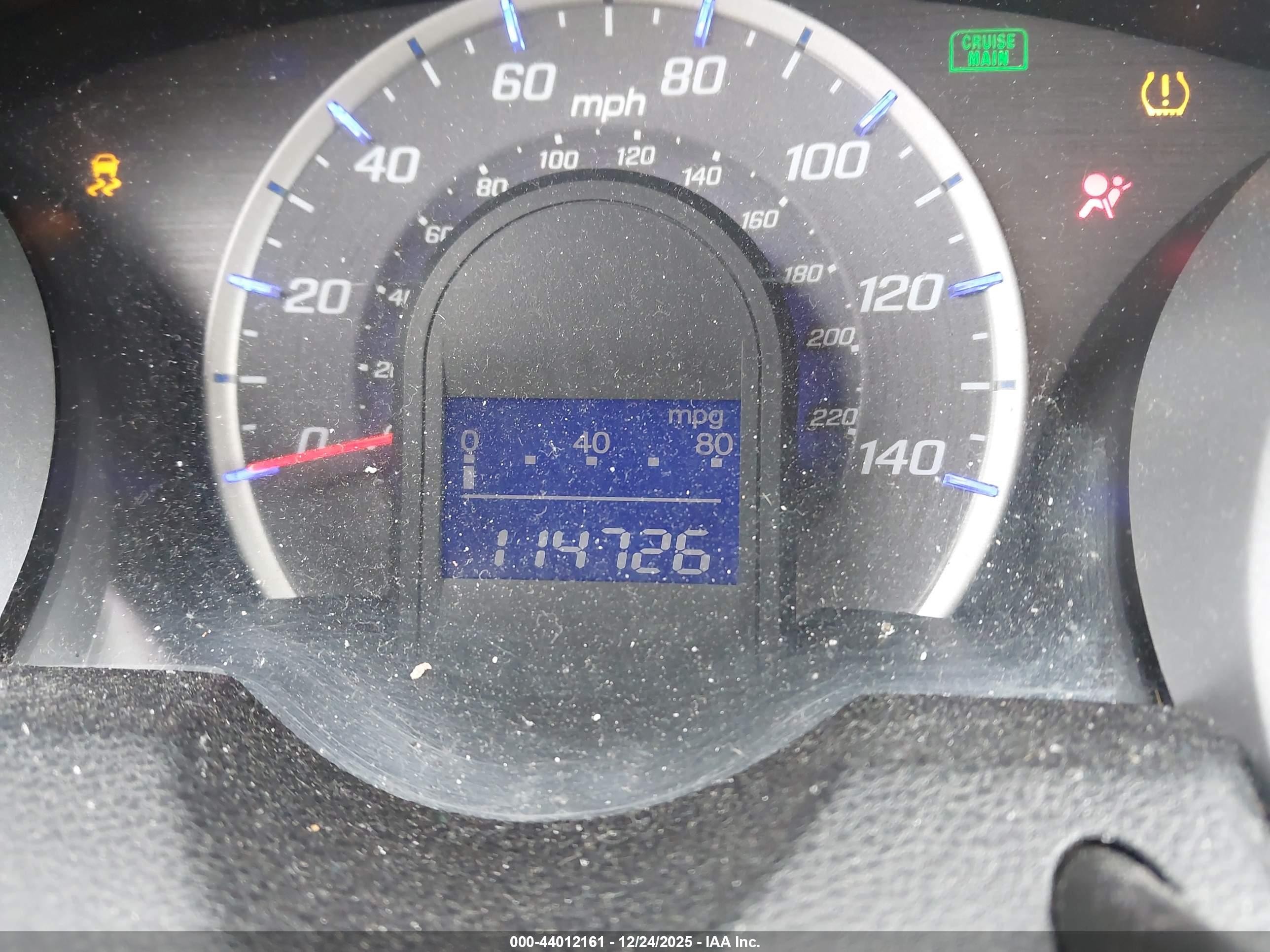 2013 Honda Fit   Red vin: JHMGE8H32DC001702