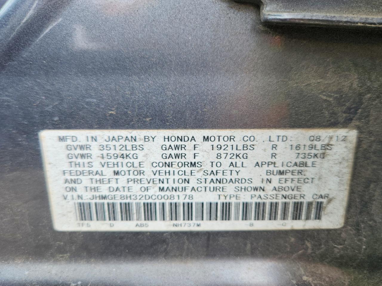 2013 Honda Fit Silver vin: JHMGE8H32DC008178