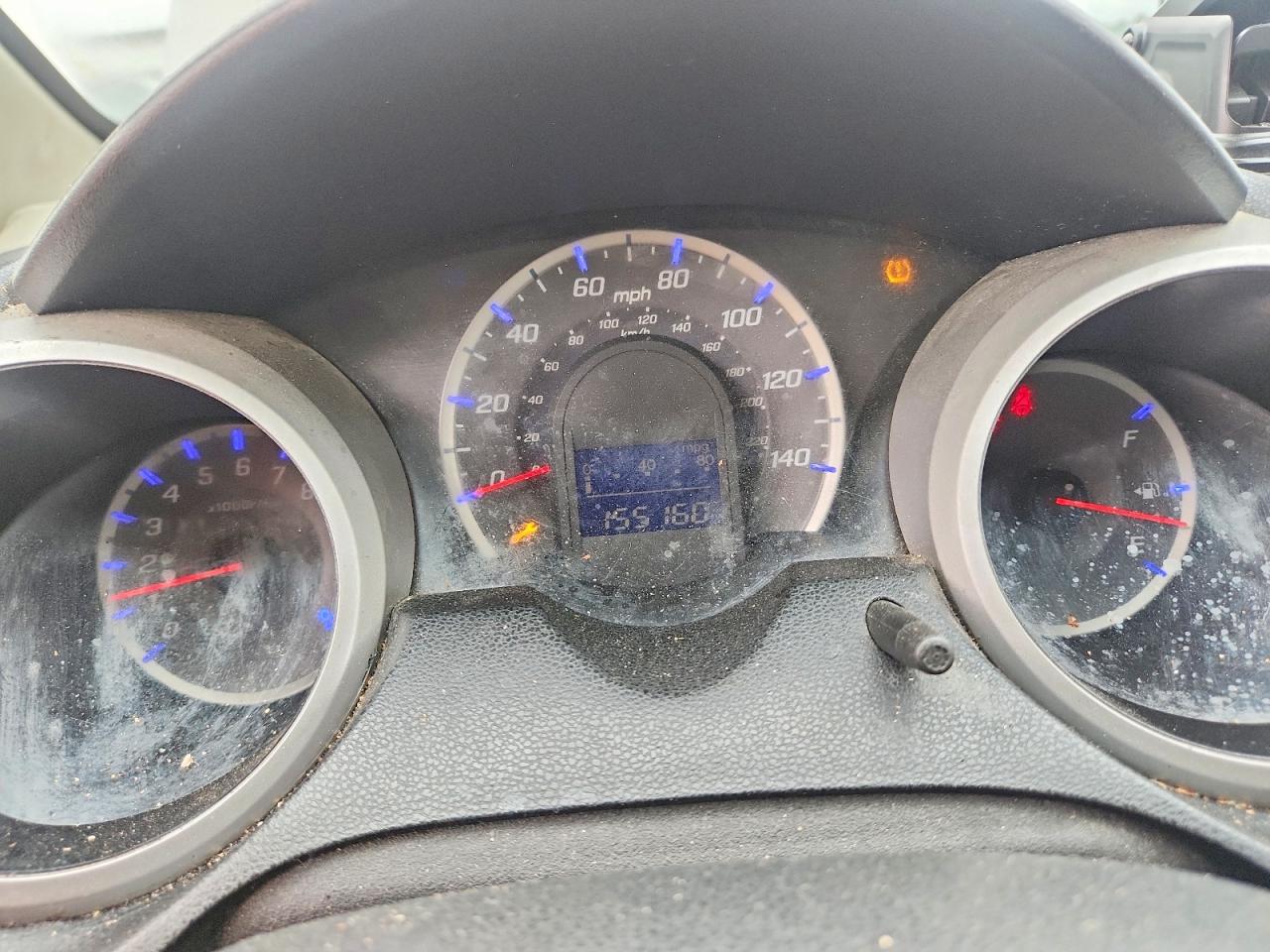 2013 Honda Fit Silver vin: JHMGE8H32DC008178