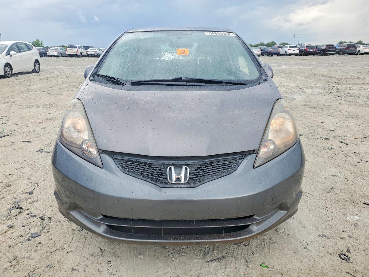 2013 Honda Fit Gray vin: JHMGE8H32DC063746