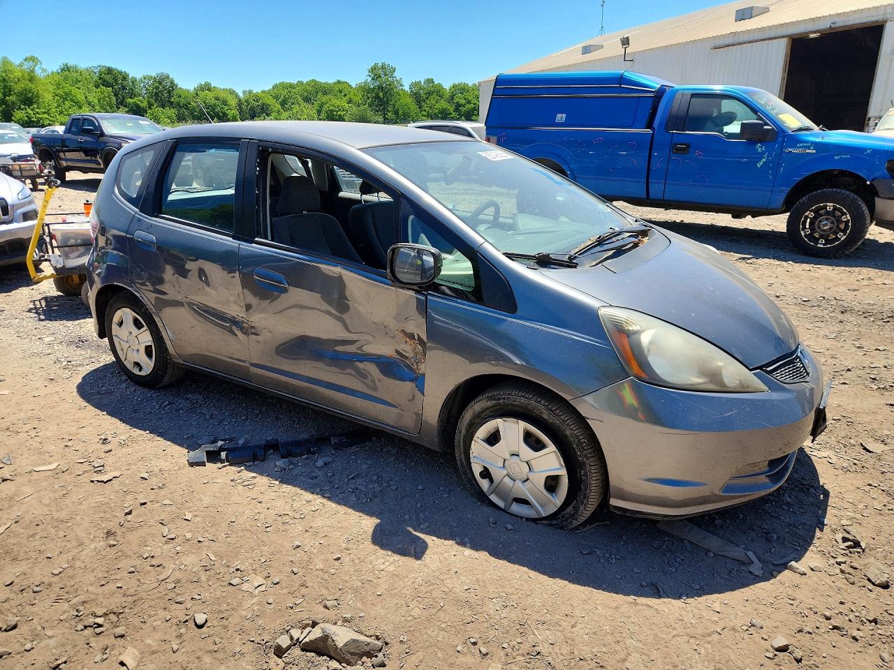 2013 Honda Fit Gray vin: JHMGE8H32DC074262