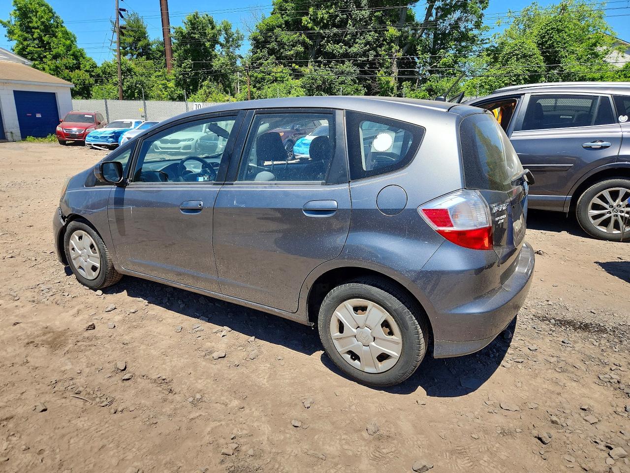 2013 Honda Fit Gray vin: JHMGE8H32DC074262