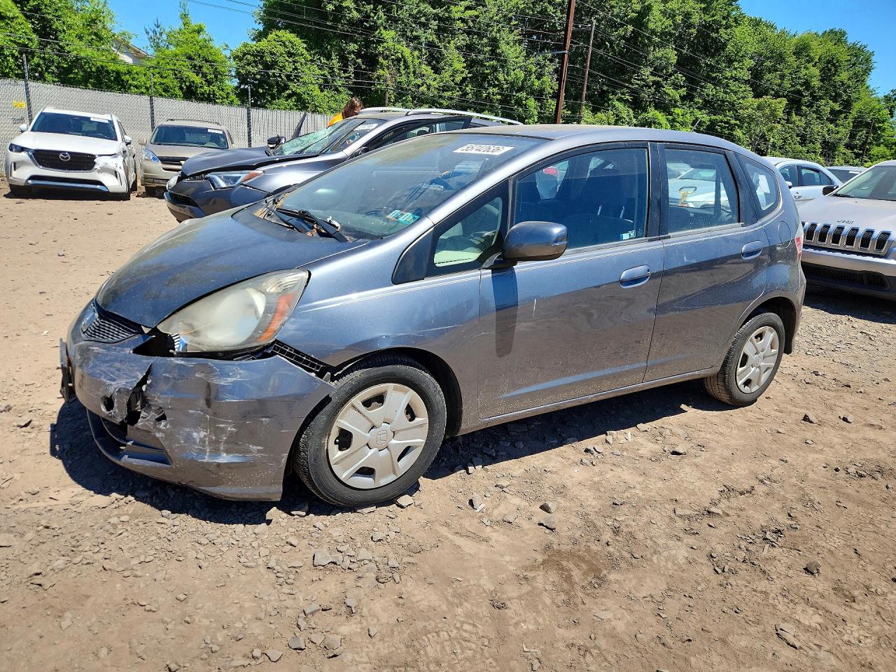 2013 Honda Fit Gray vin: JHMGE8H32DC074262
