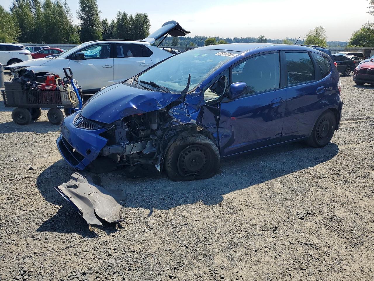 2013 Honda Fit Blue vin: JHMGE8H32DC075248