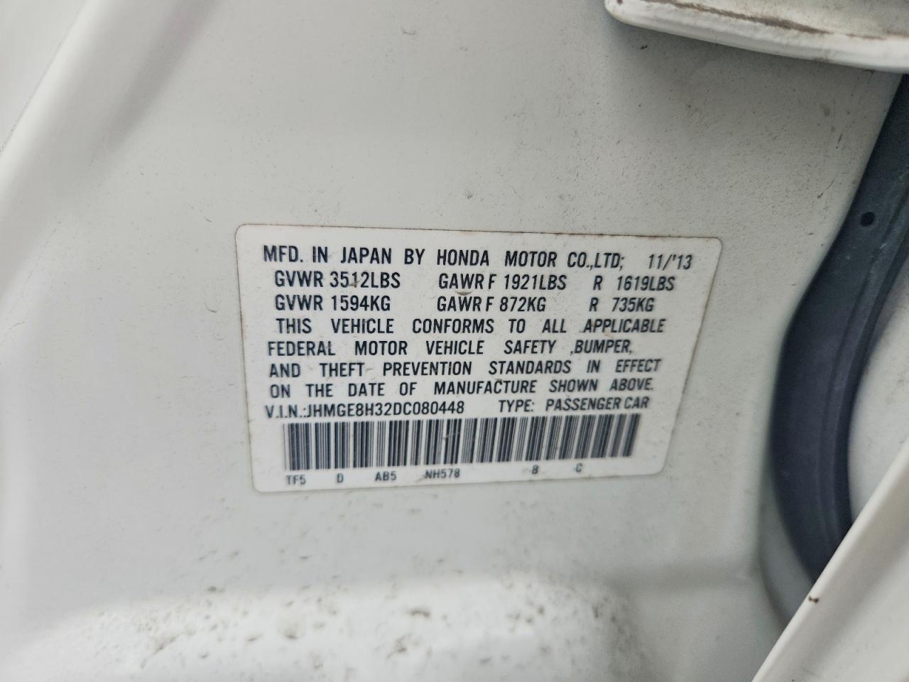 2013 Honda Fit White vin: JHMGE8H32DC080448