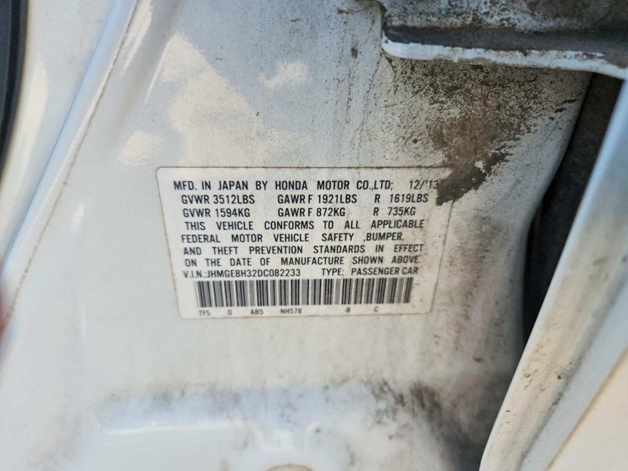 2013 Honda Fit White vin: JHMGE8H32DC082233