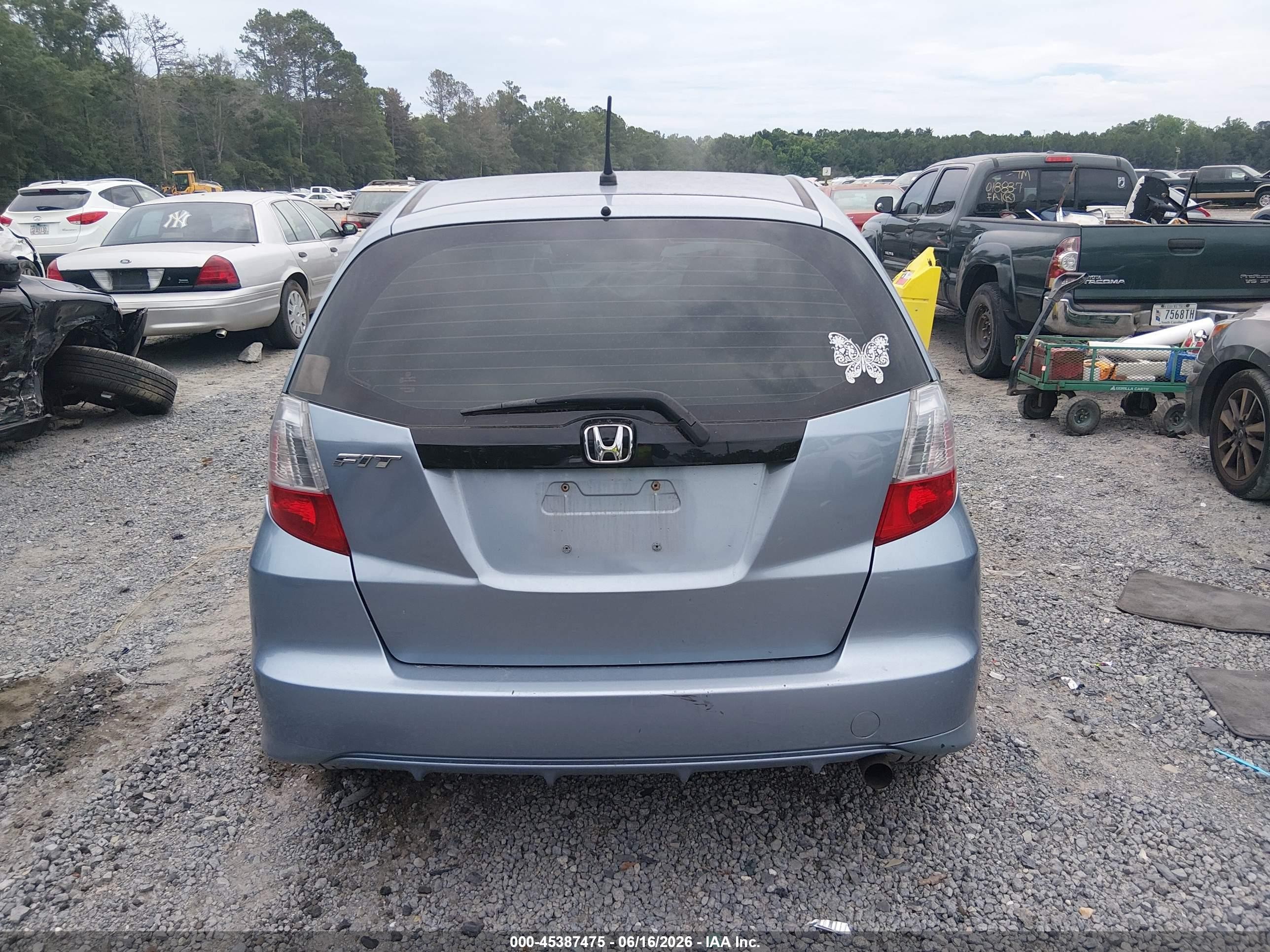 2011 Honda Fit   Blue vin: JHMGE8H33BC018215