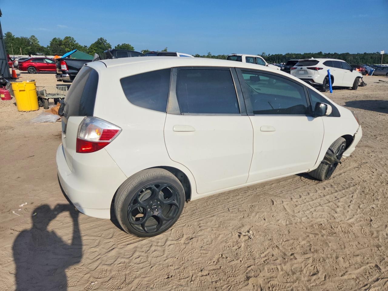 2012 Honda Fit Белый vin: JHMGE8H33CC024789
