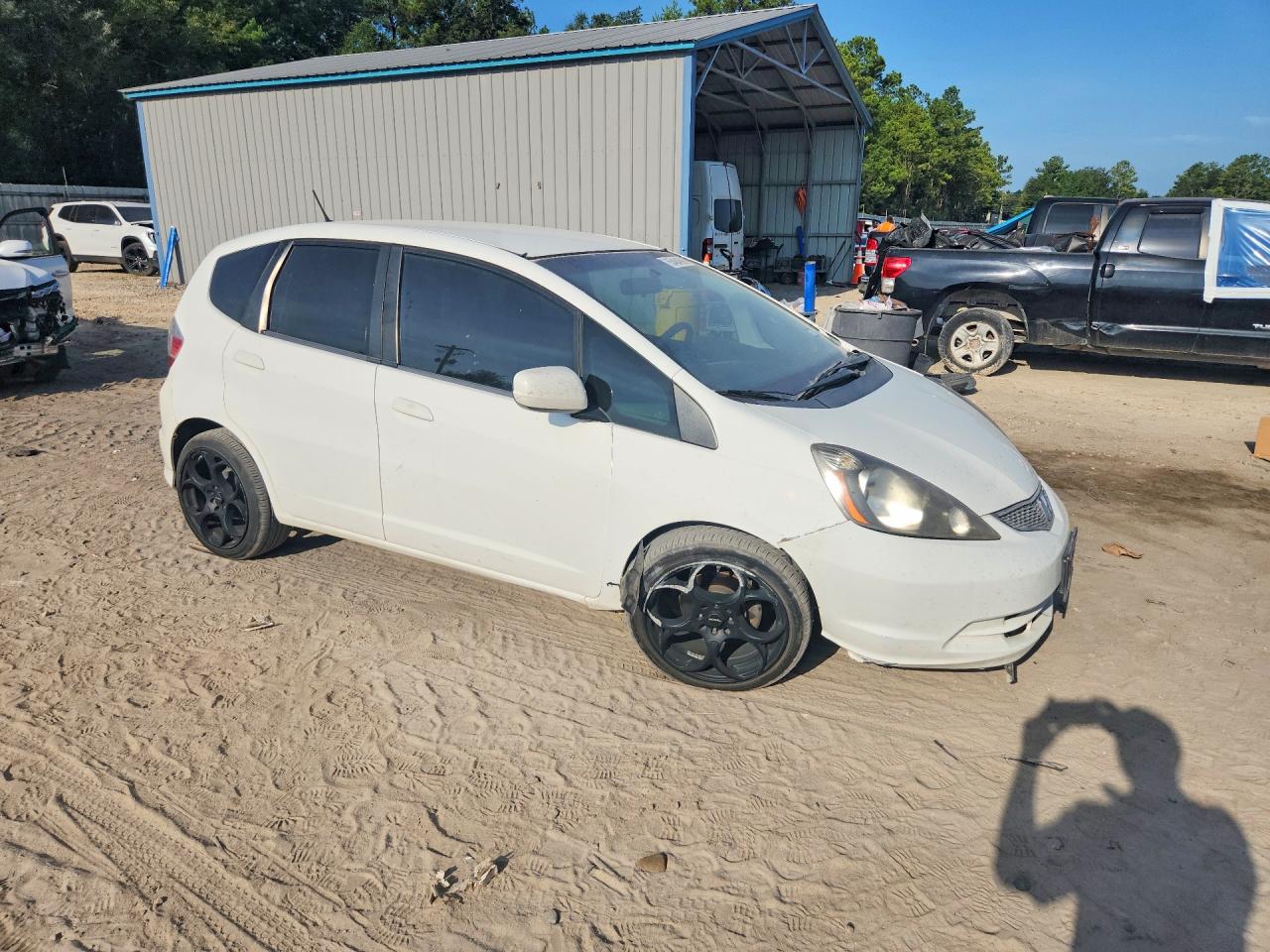 2012 Honda Fit Белый vin: JHMGE8H33CC024789