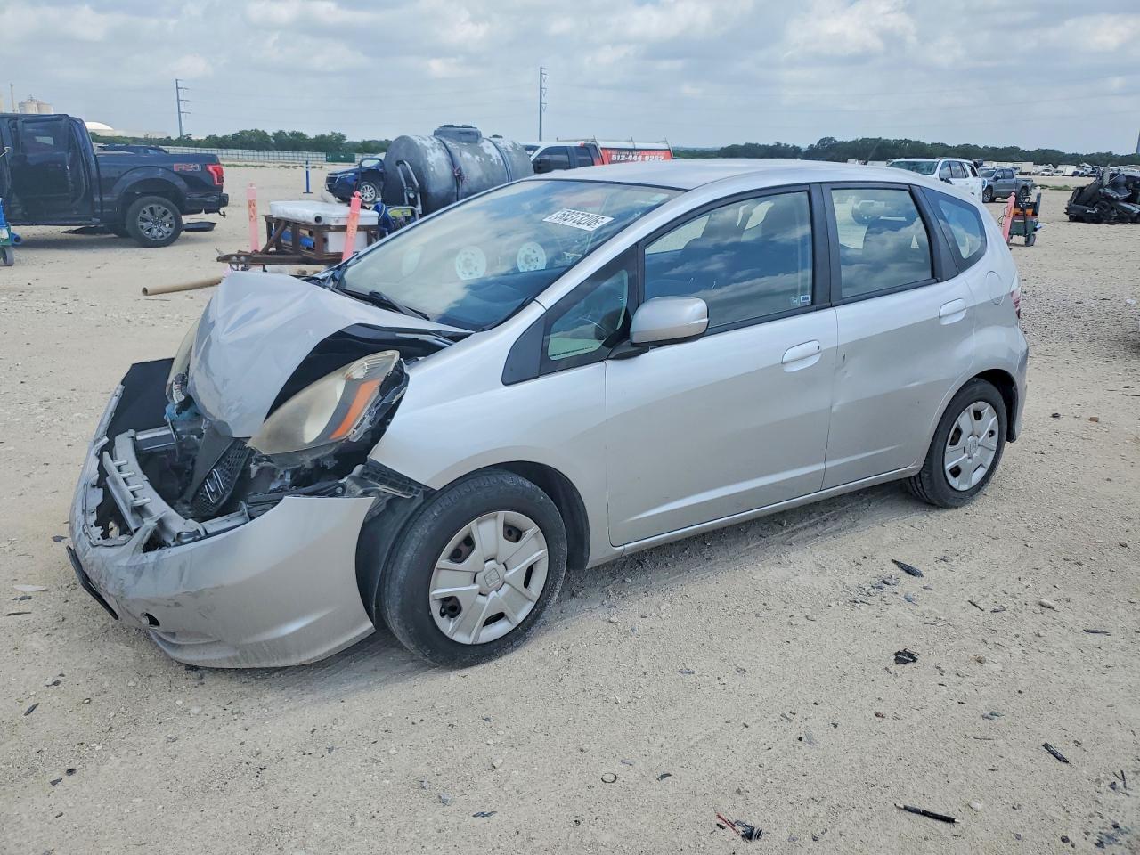 2012 Honda Fit Silver vin: JHMGE8H33CC029037
