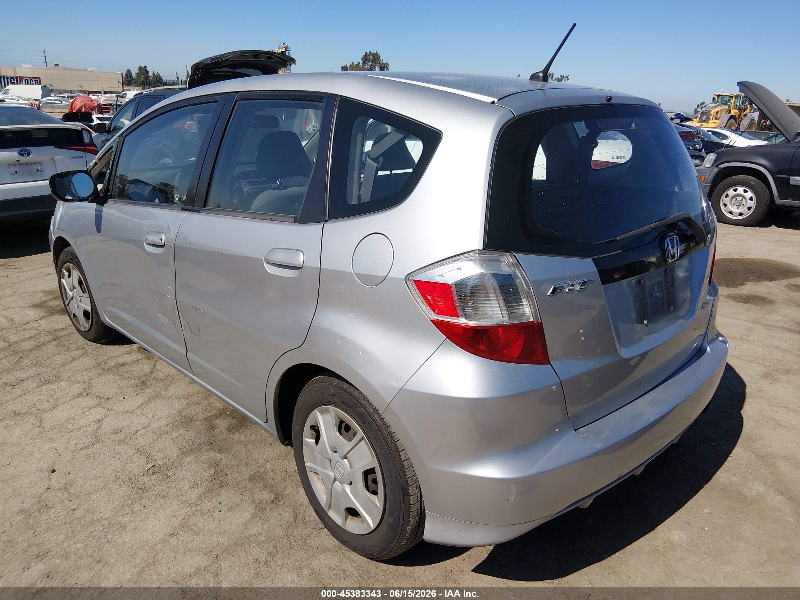 2012 Honda Fit   Gray vin: JHMGE8H33CC039342