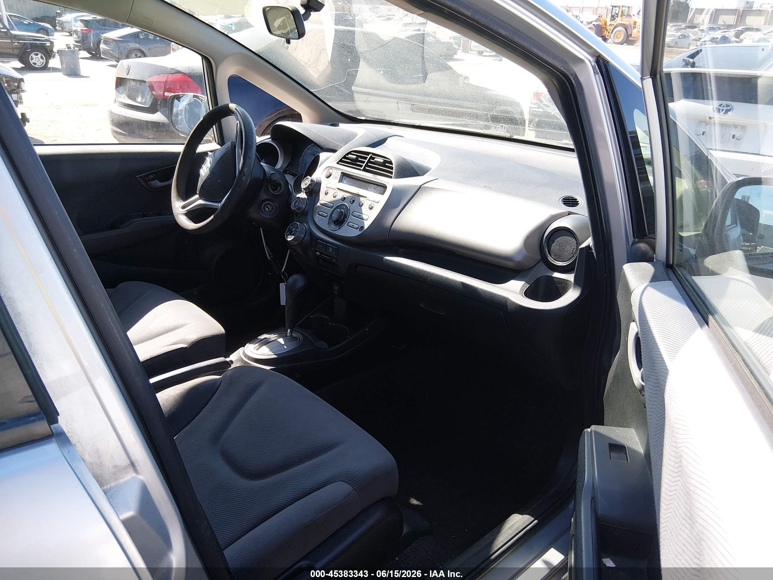 2012 Honda Fit   Gray vin: JHMGE8H33CC039342