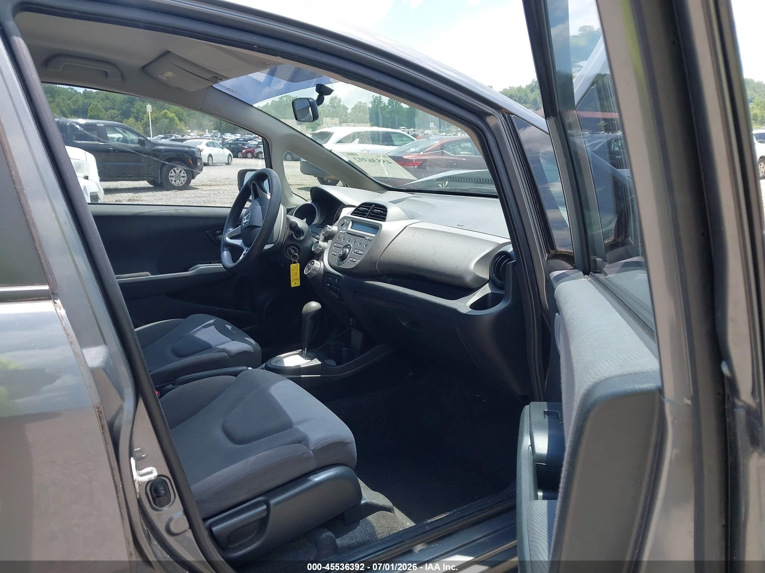 2012 Honda Fit Gray vin: JHMGE8H33CS000255