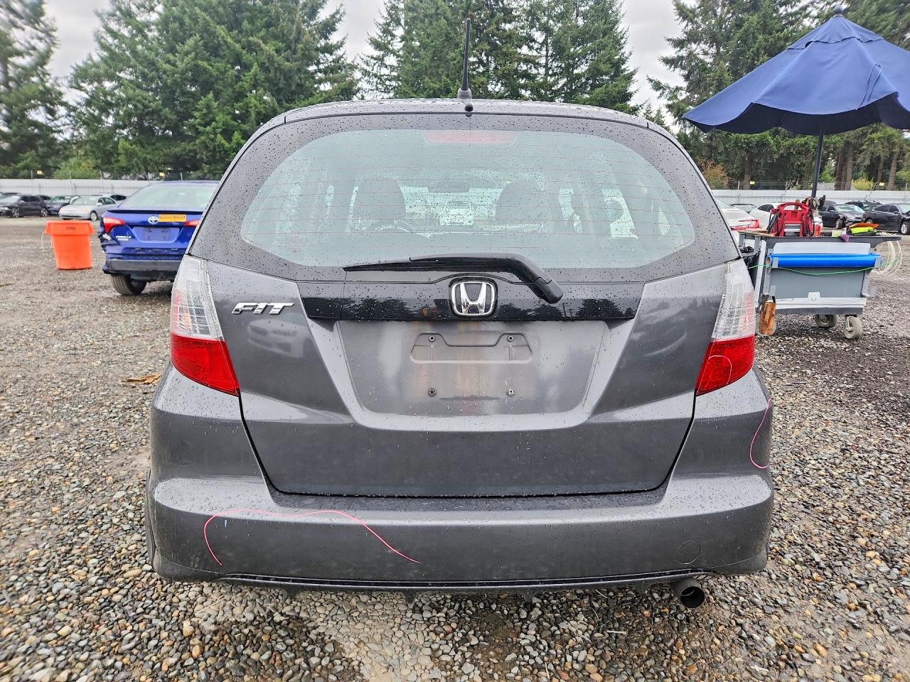 2013 Honda Fit Угольный vin: JHMGE8H33DC002437