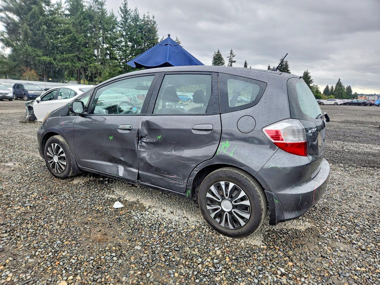 2013 Honda Fit Угольный vin: JHMGE8H33DC002437
