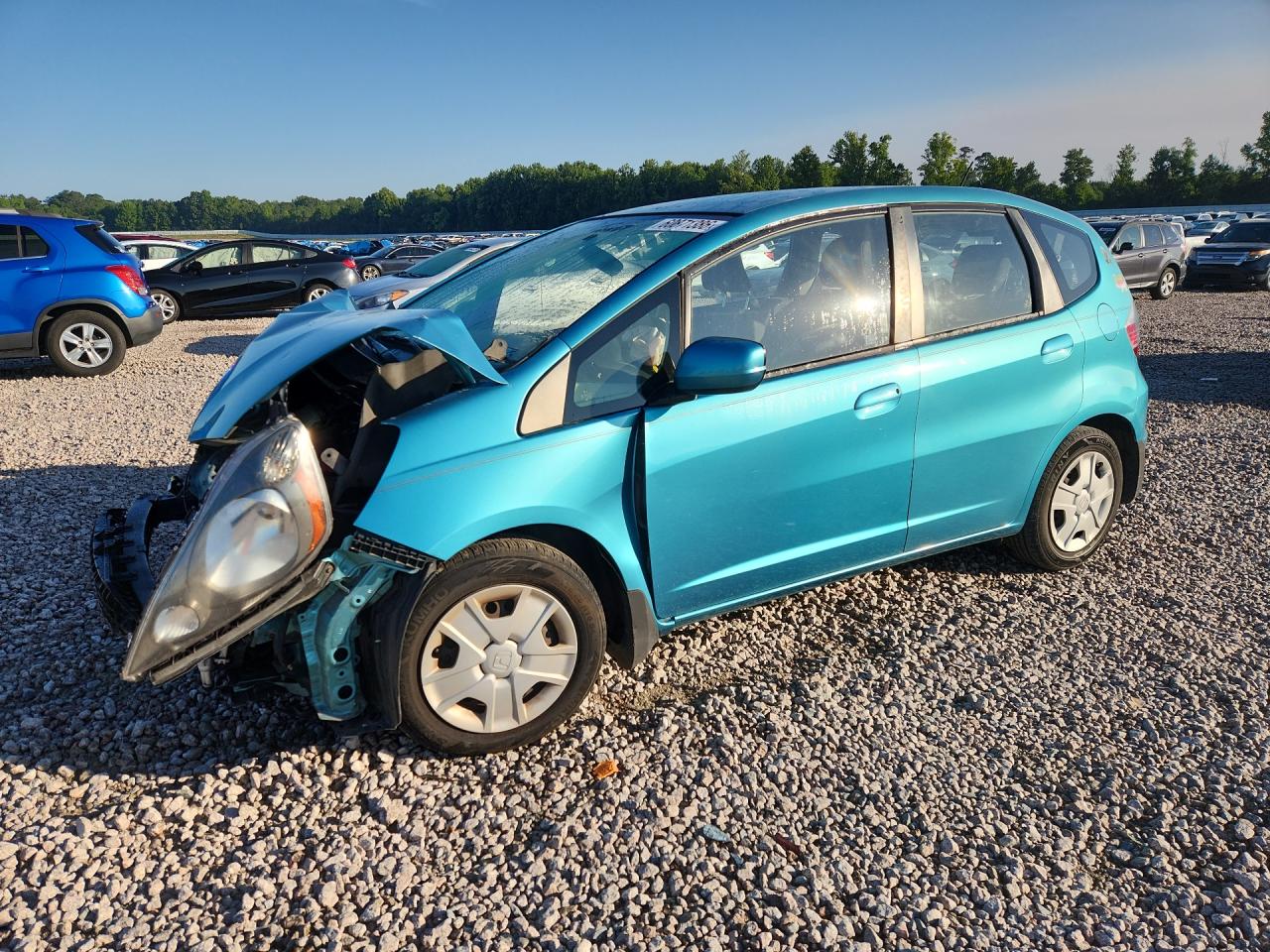 2013 Honda Fit Turquoise vin: JHMGE8H33DC010327