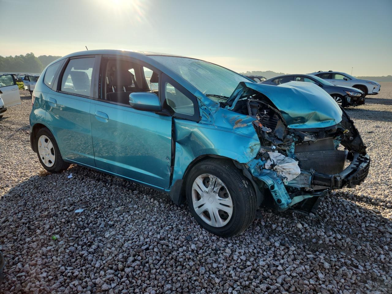 2013 Honda Fit Turquoise vin: JHMGE8H33DC010327