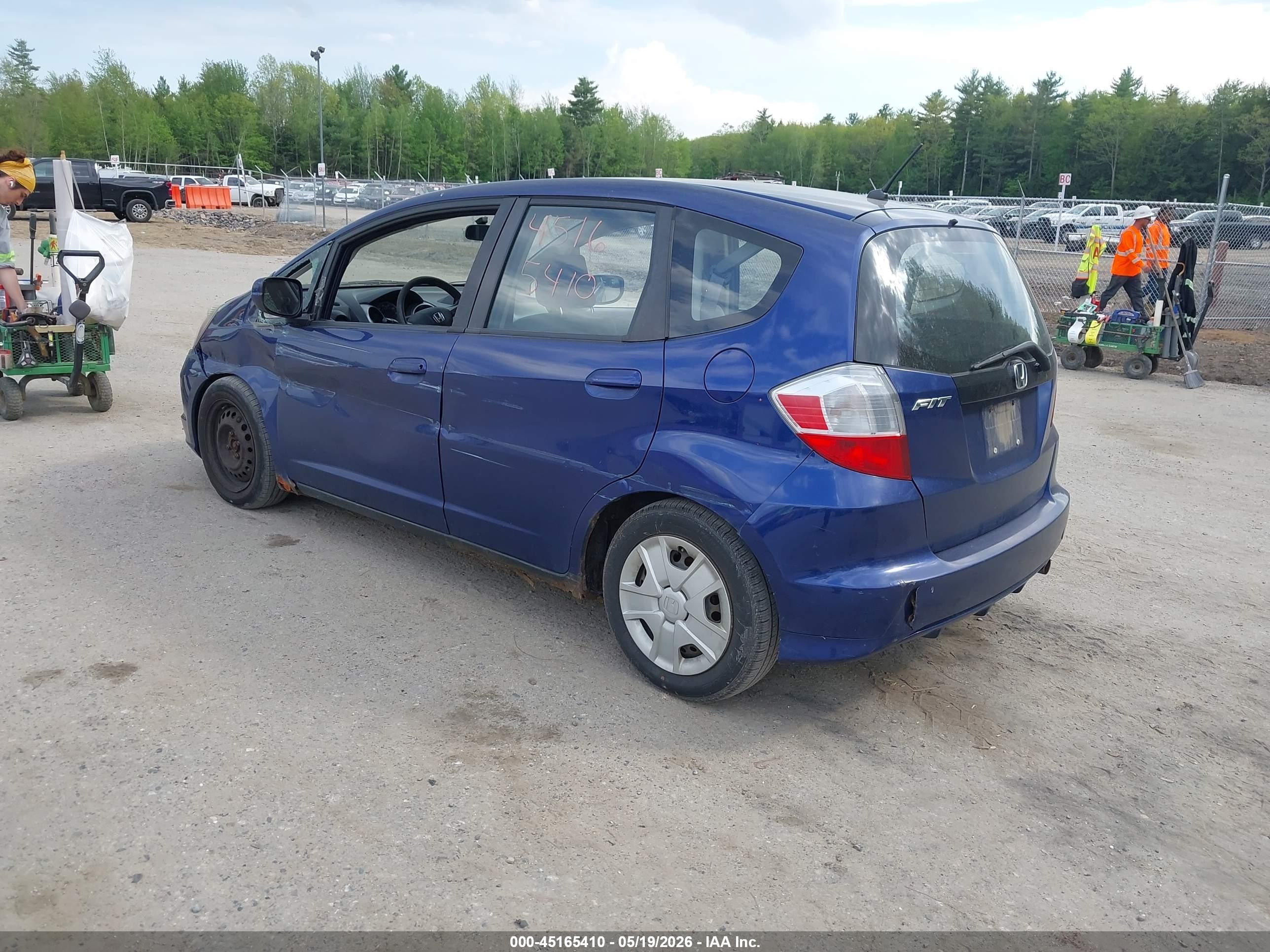 2013 Honda Fit   Синий vin: JHMGE8H33DC015771