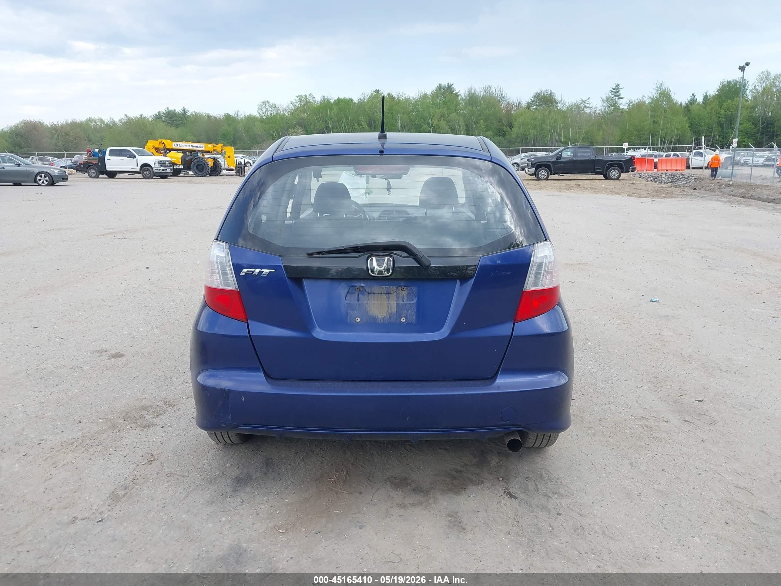 2013 Honda Fit   Синий vin: JHMGE8H33DC015771