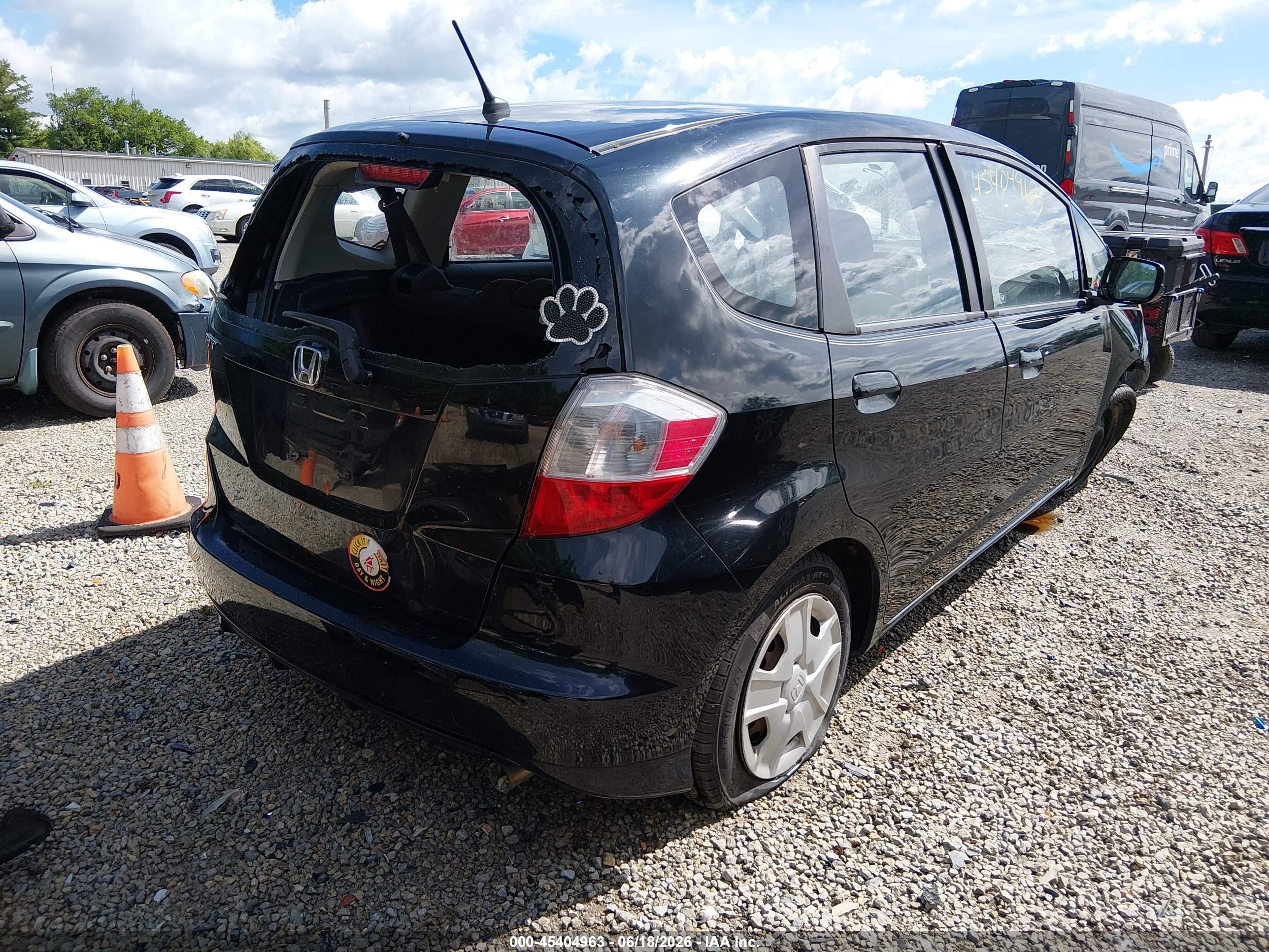 2013 Honda Fit   Black vin: JHMGE8H33DC018881