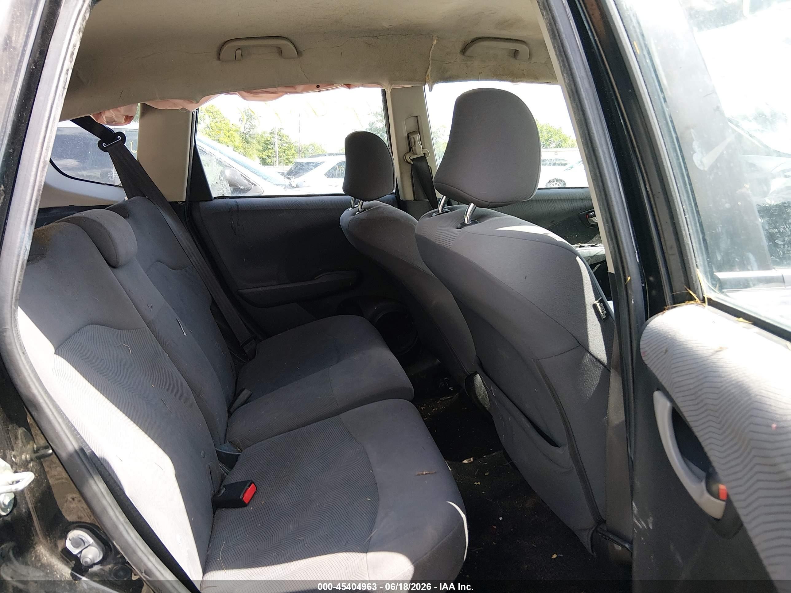 2013 Honda Fit   Black vin: JHMGE8H33DC018881
