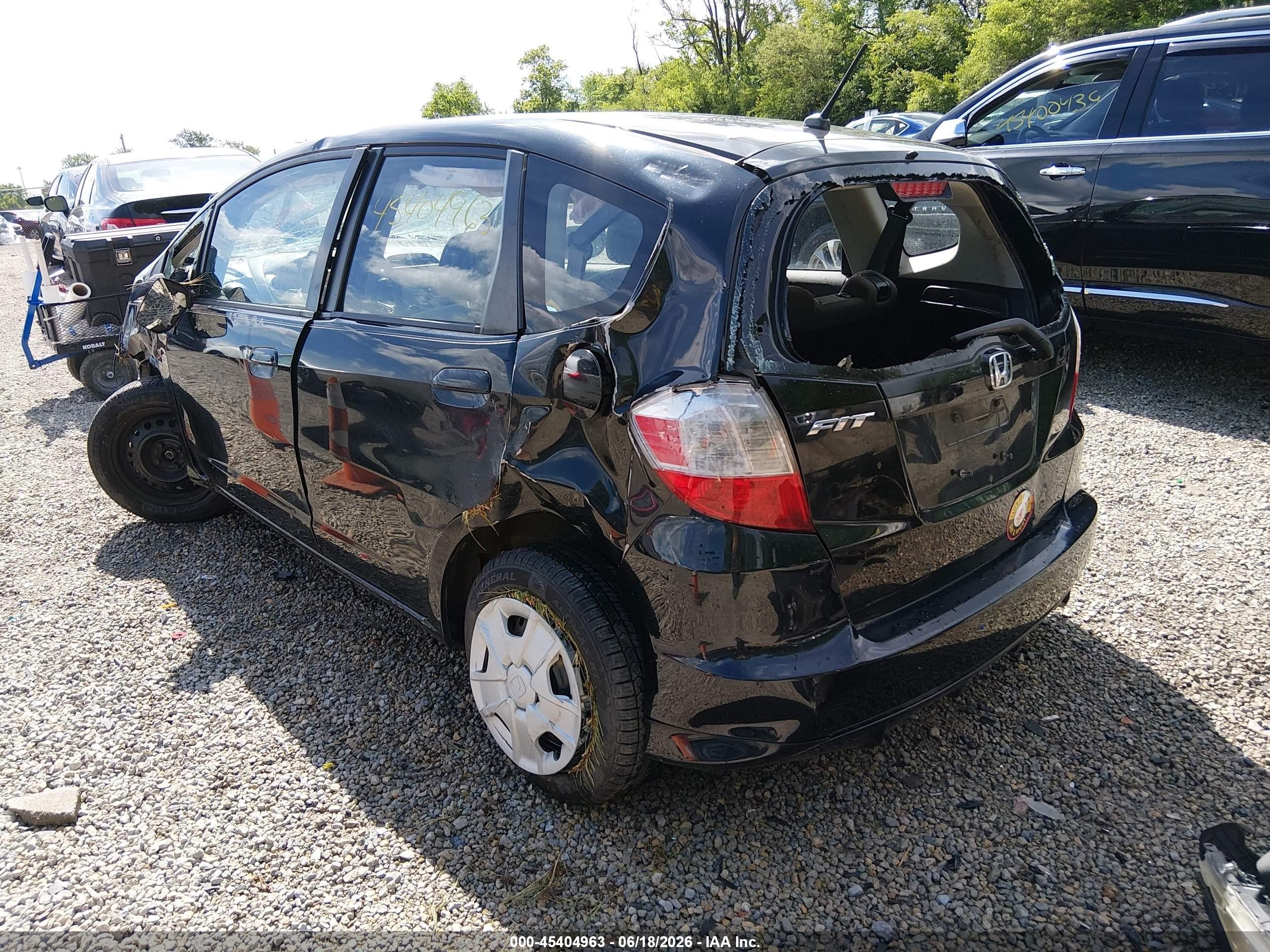 2013 Honda Fit   Black vin: JHMGE8H33DC018881