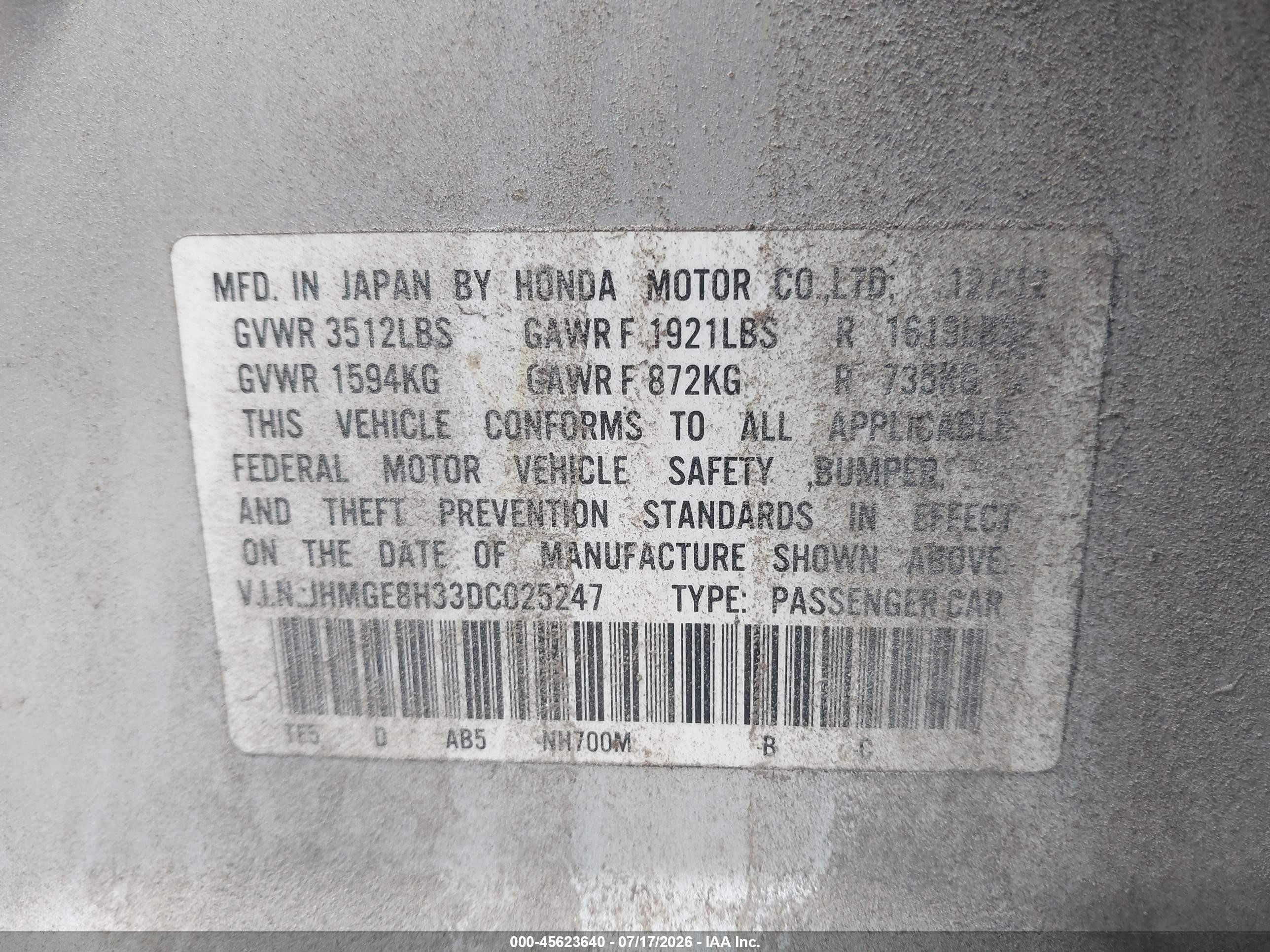 2013 Honda Fit   Silver vin: JHMGE8H33DC025247