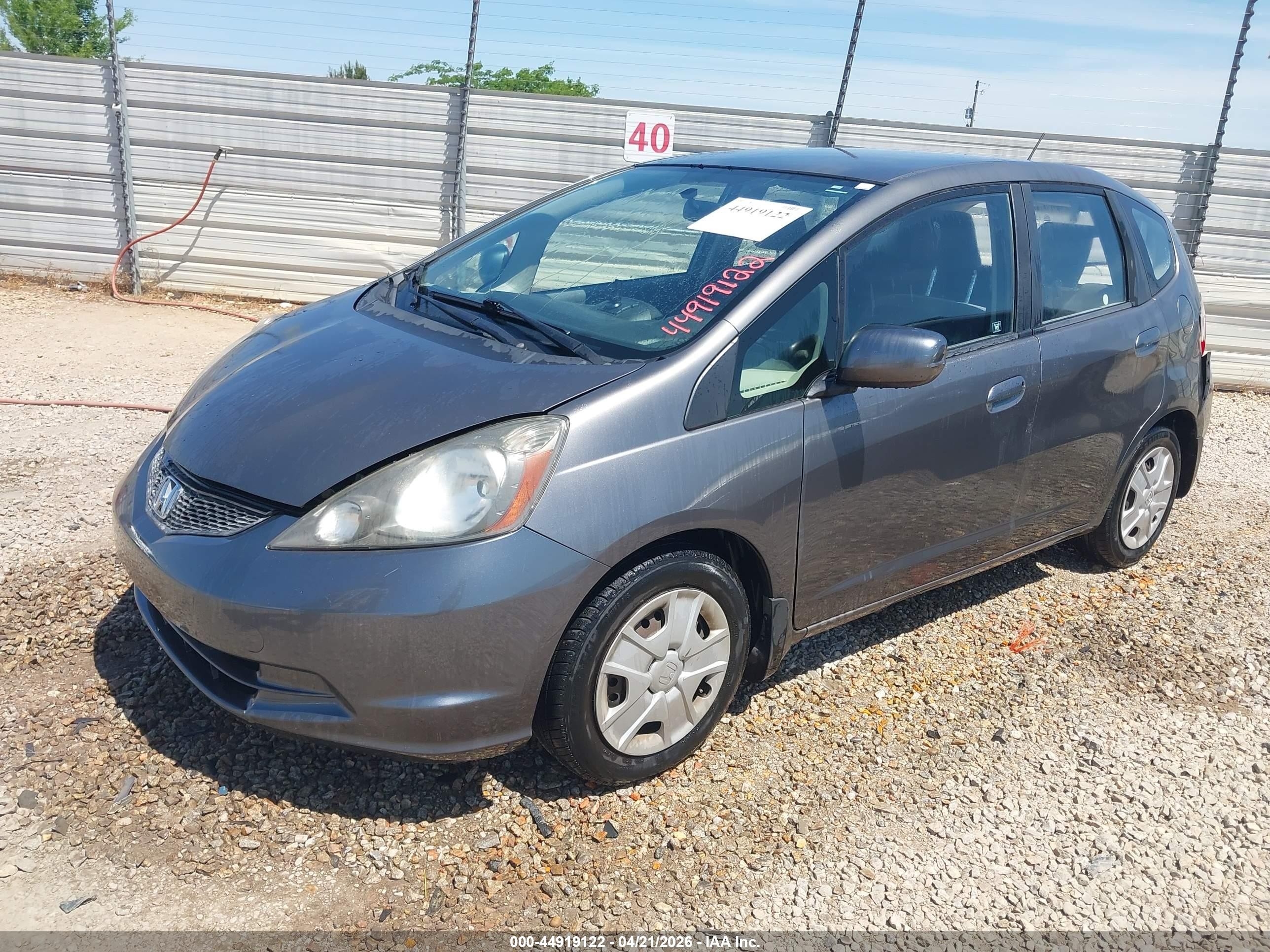 2013 Honda Fit   Gray vin: JHMGE8H33DC028794