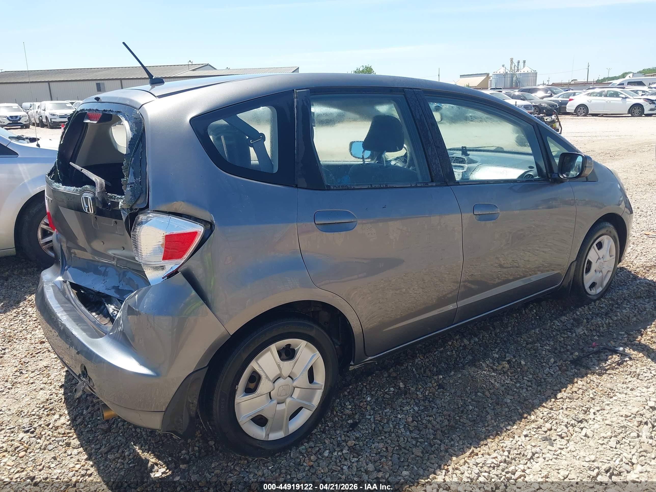 2013 Honda Fit   Gray vin: JHMGE8H33DC028794