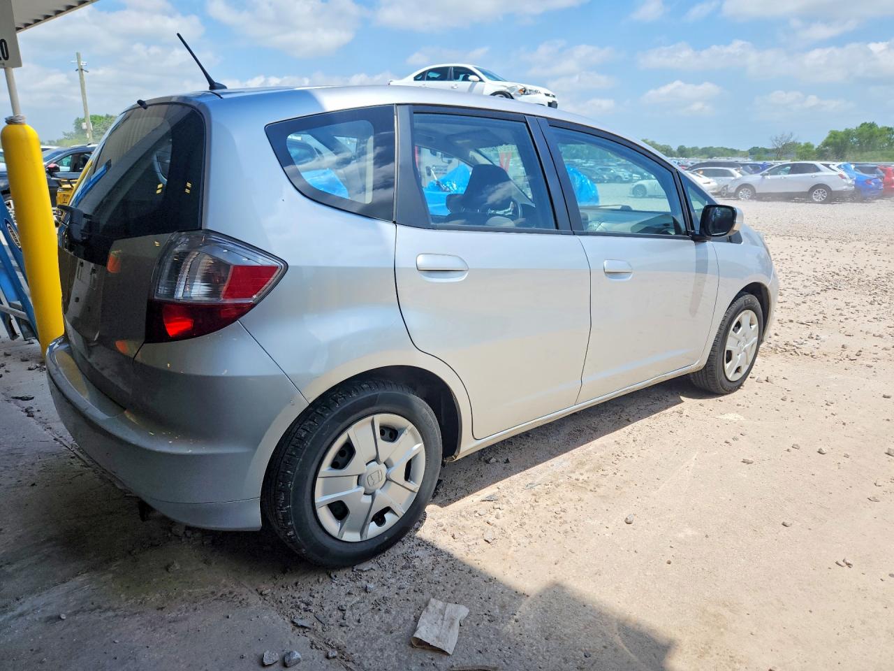 2013 Honda Fit Silver vin: JHMGE8H33DC029508