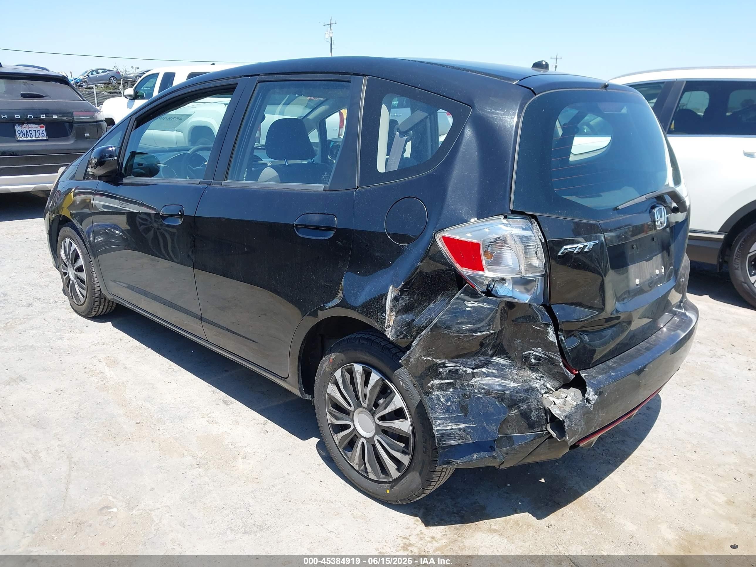 2013 Honda Fit   Black vin: JHMGE8H33DC048673