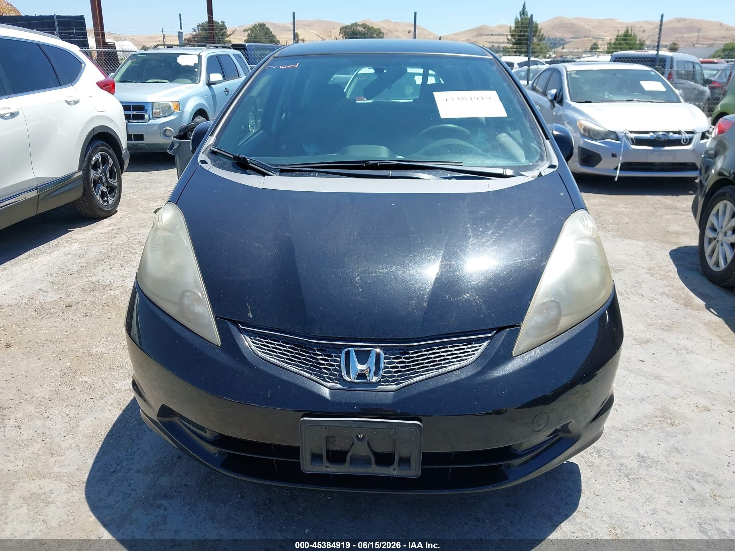 2013 Honda Fit   Black vin: JHMGE8H33DC048673