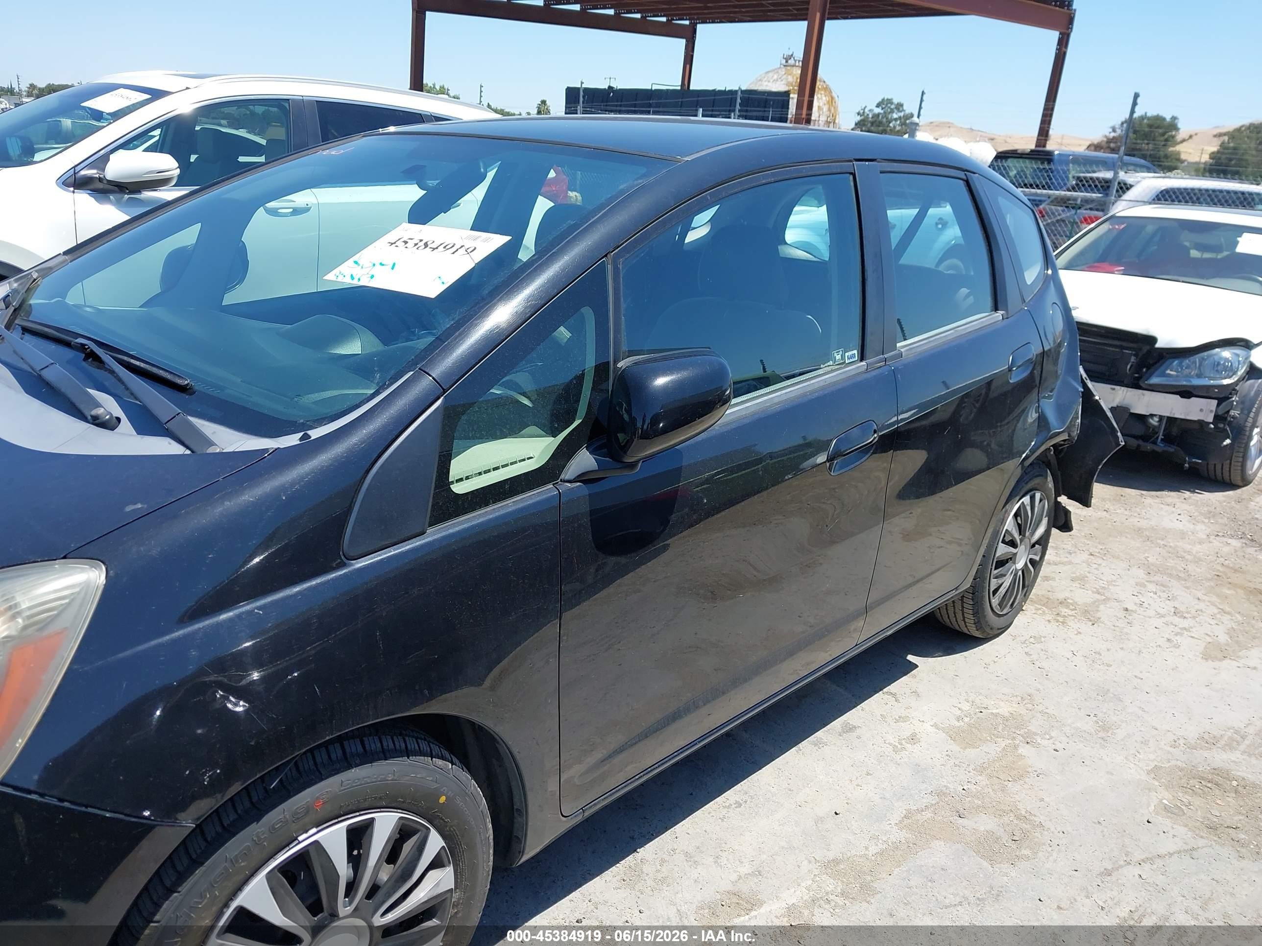 2013 Honda Fit   Black vin: JHMGE8H33DC048673