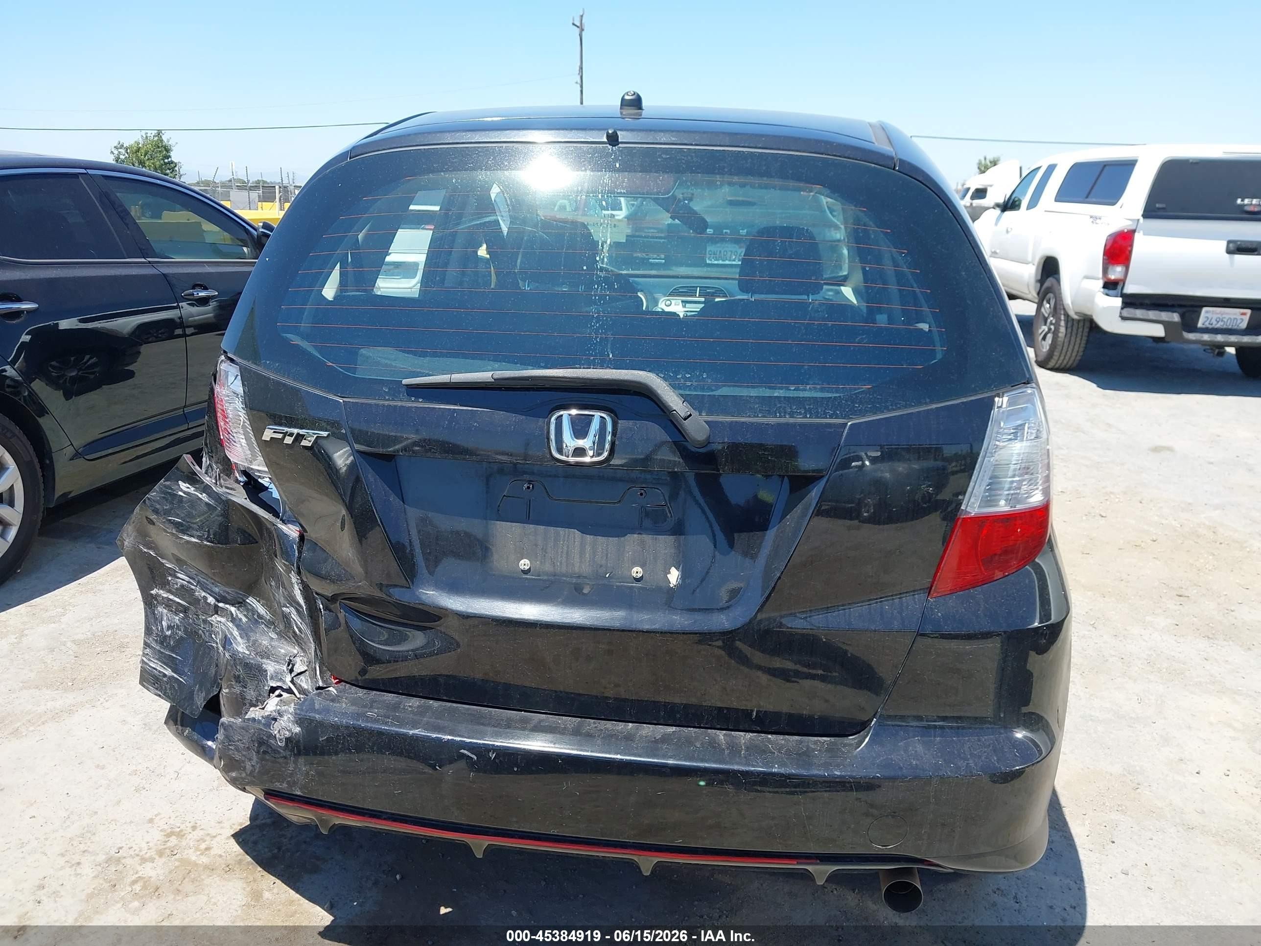 2013 Honda Fit   Black vin: JHMGE8H33DC048673
