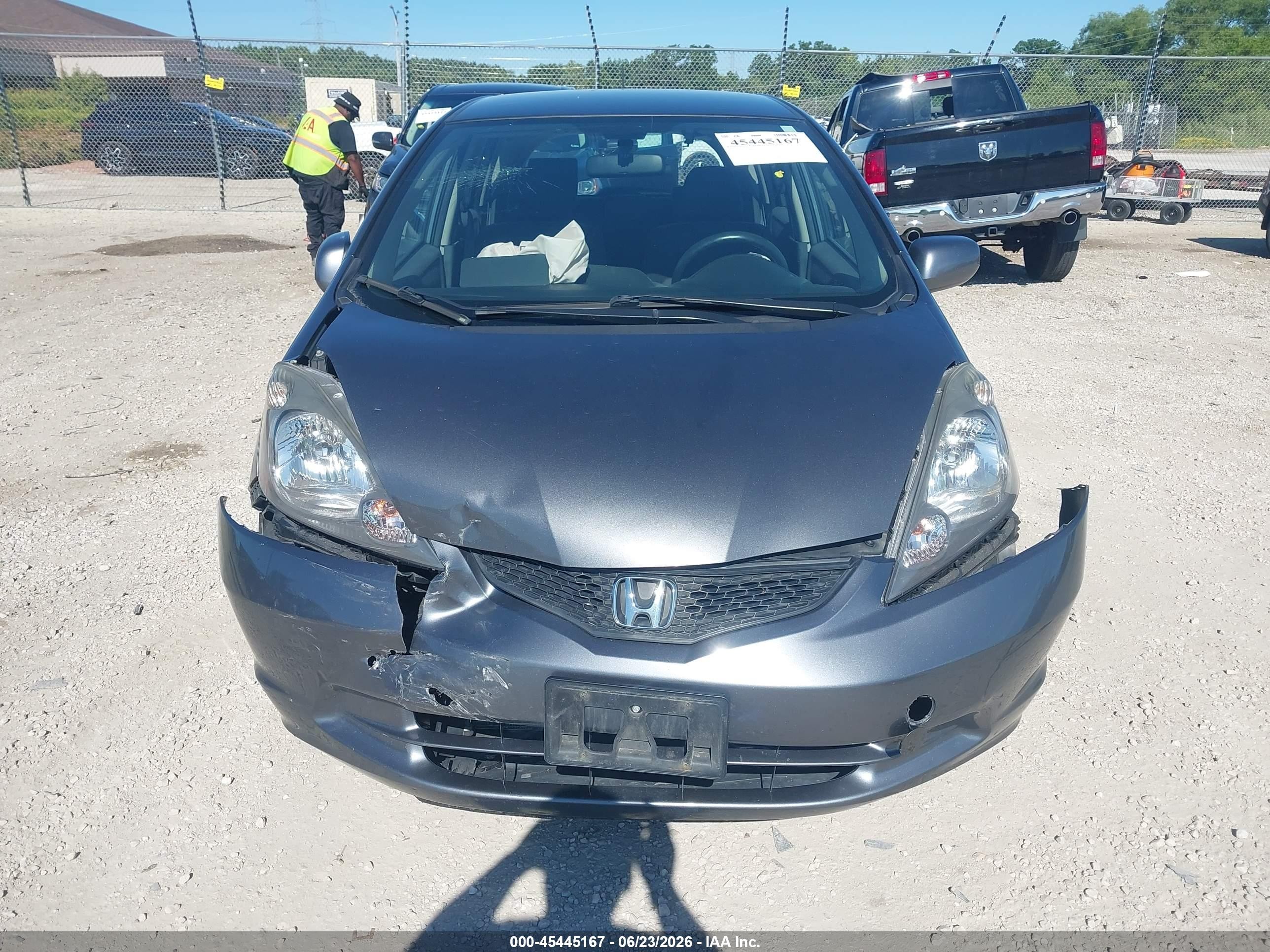 2013 Honda Fit   Gray vin: JHMGE8H33DC069491