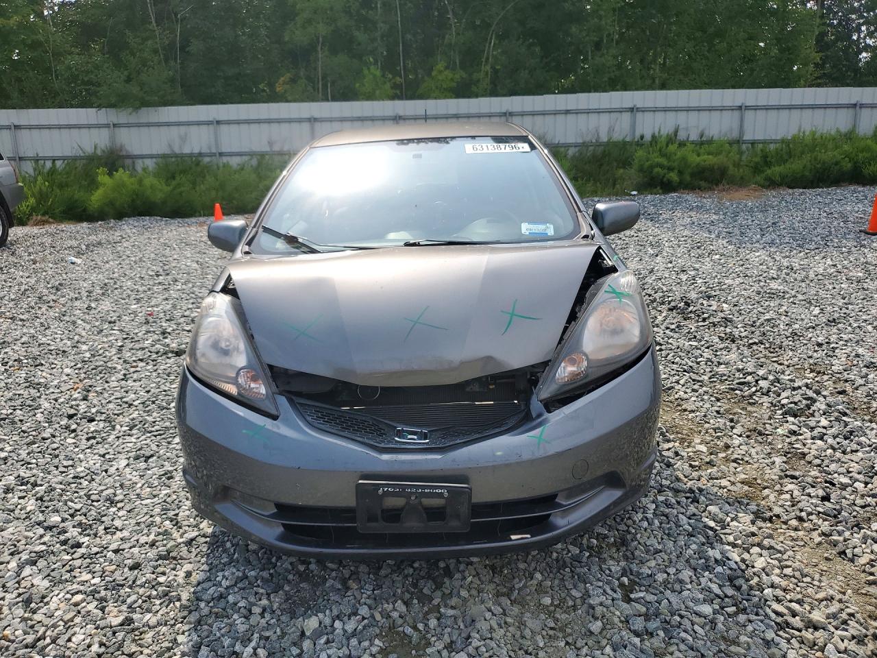 2013 Honda Fit Gray vin: JHMGE8H33DC083035