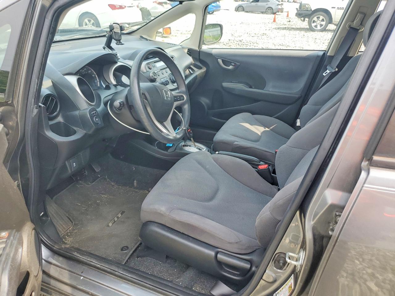 2013 Honda Fit Gray vin: JHMGE8H33DC083035