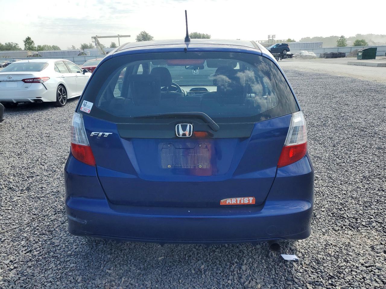 2012 Honda Fit Blue vin: JHMGE8H34CC031945