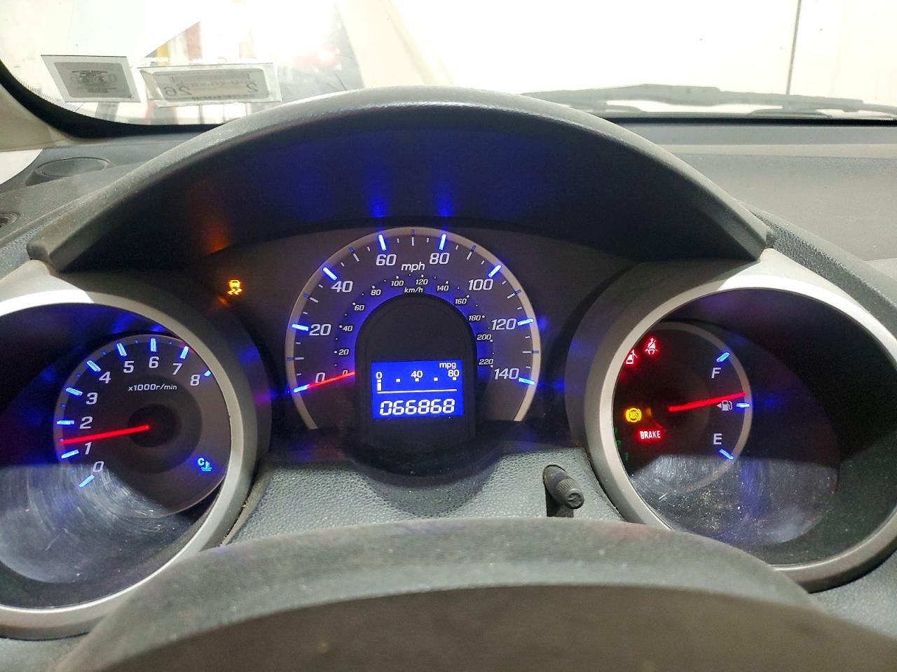 2013 Honda Fit Silver vin: JHMGE8H34DC007906