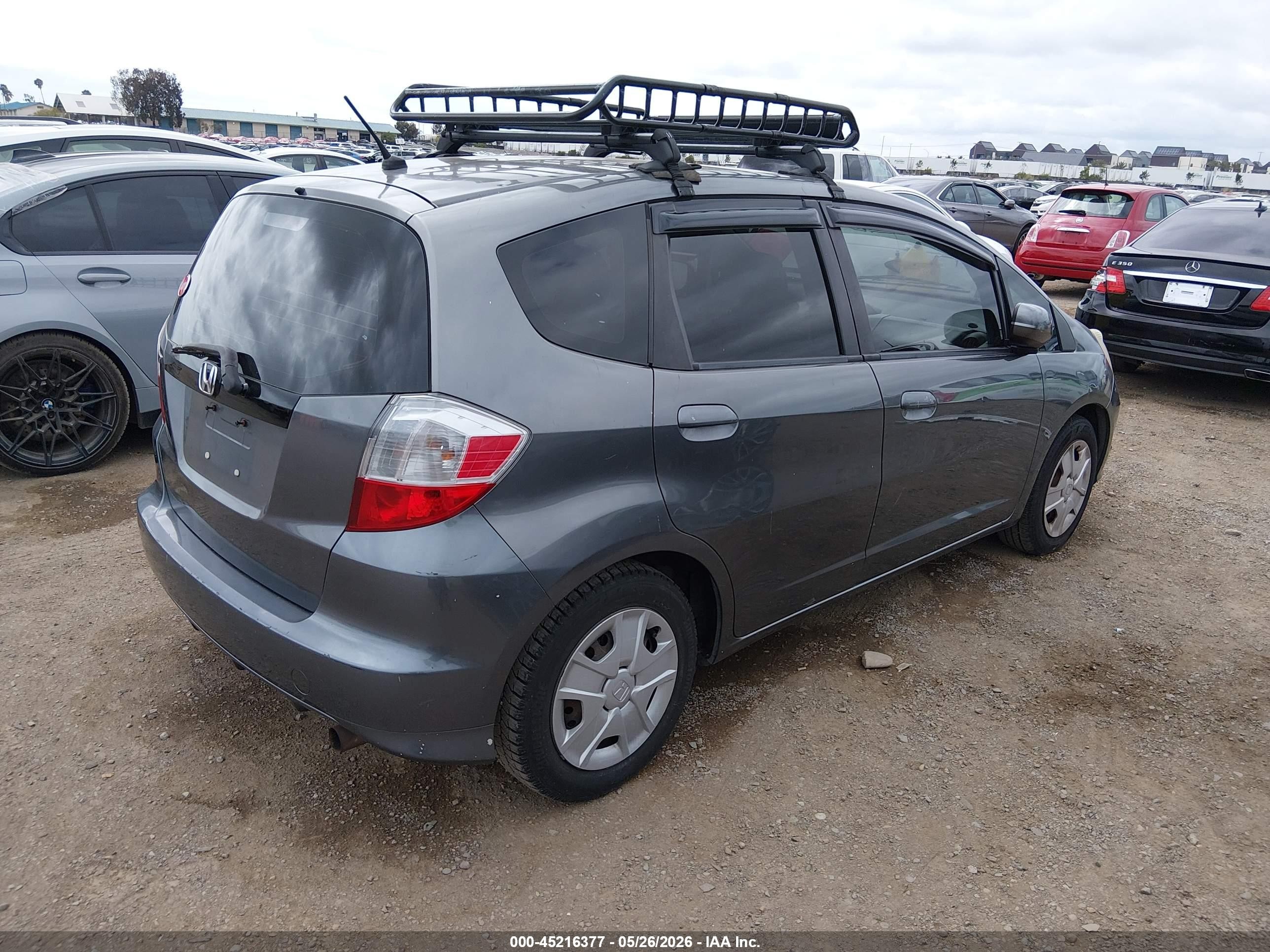 2013 Honda Fit   Gray vin: JHMGE8H34DC012491