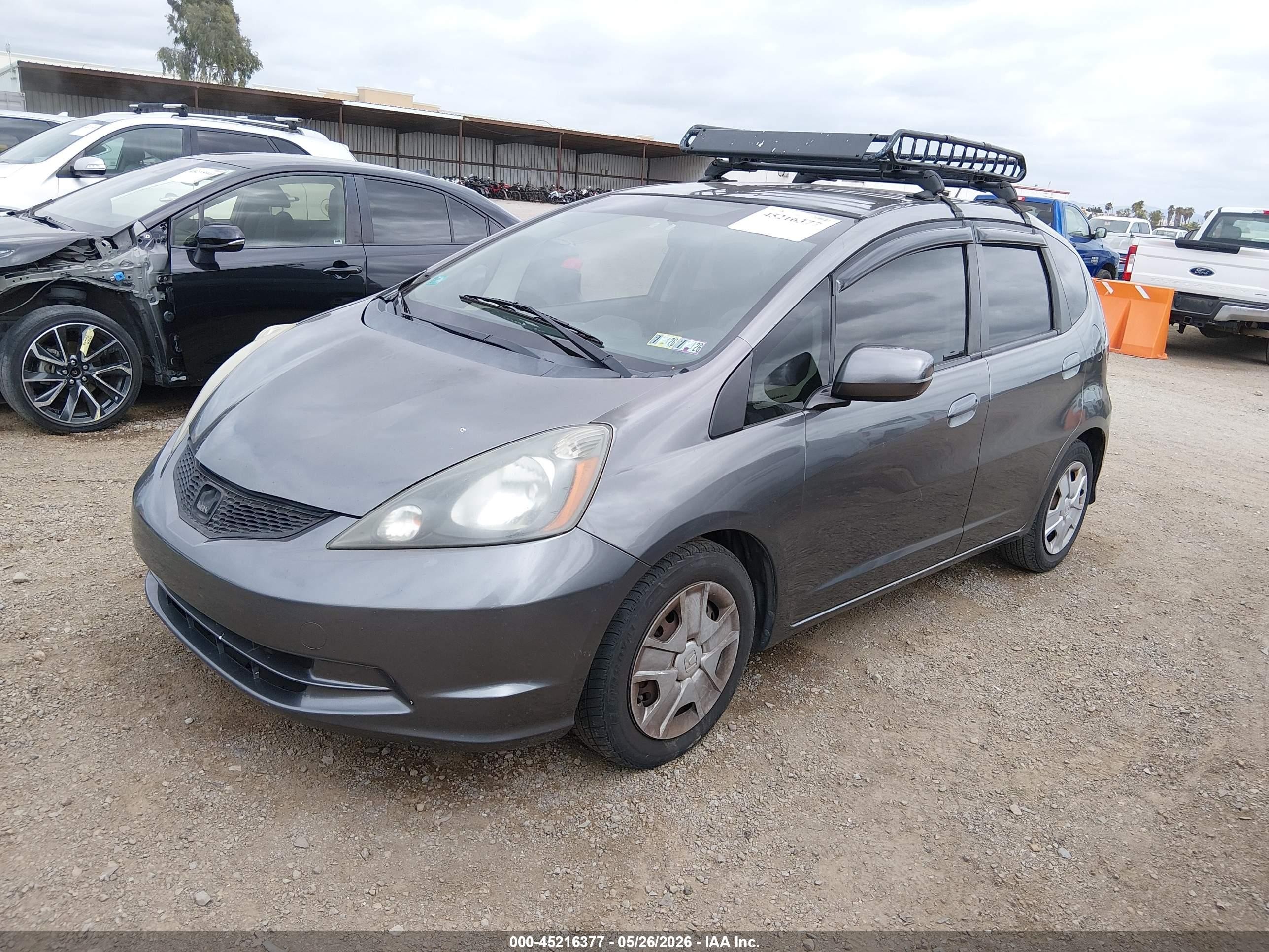 2013 Honda Fit   Gray vin: JHMGE8H34DC012491