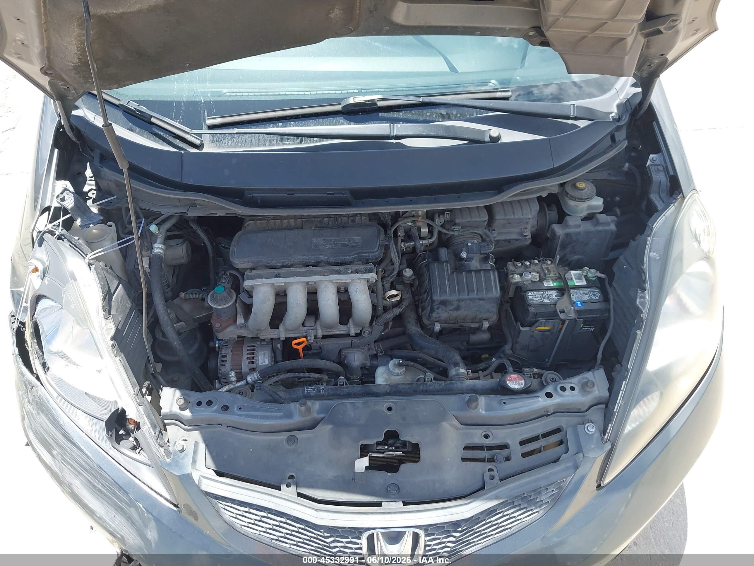 2013 Honda Fit   Gray vin: JHMGE8H34DC017092