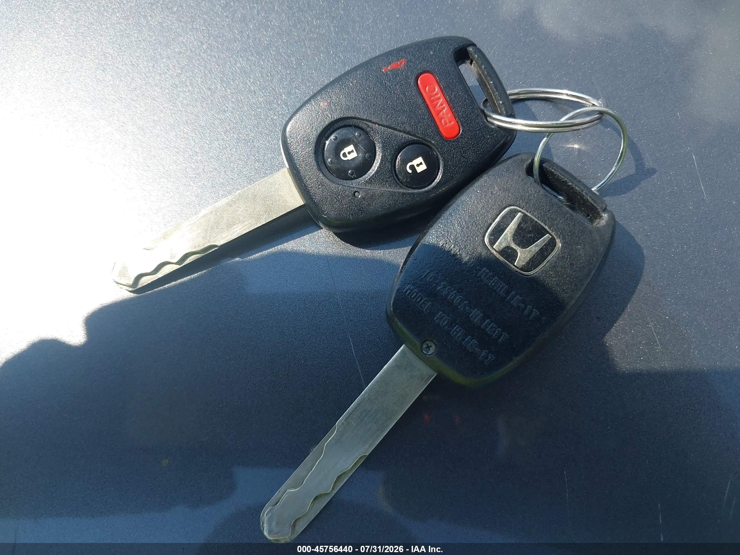 2013 Honda Fit   Серый vin: JHMGE8H34DC040341