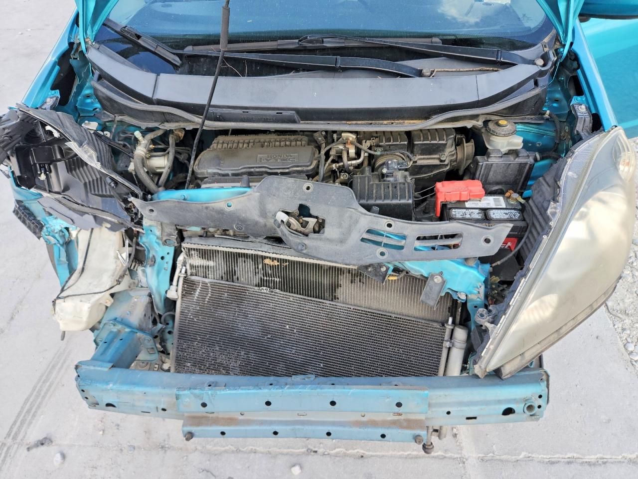 2013 Honda Fit Бирюзовый vin: JHMGE8H34DC055938