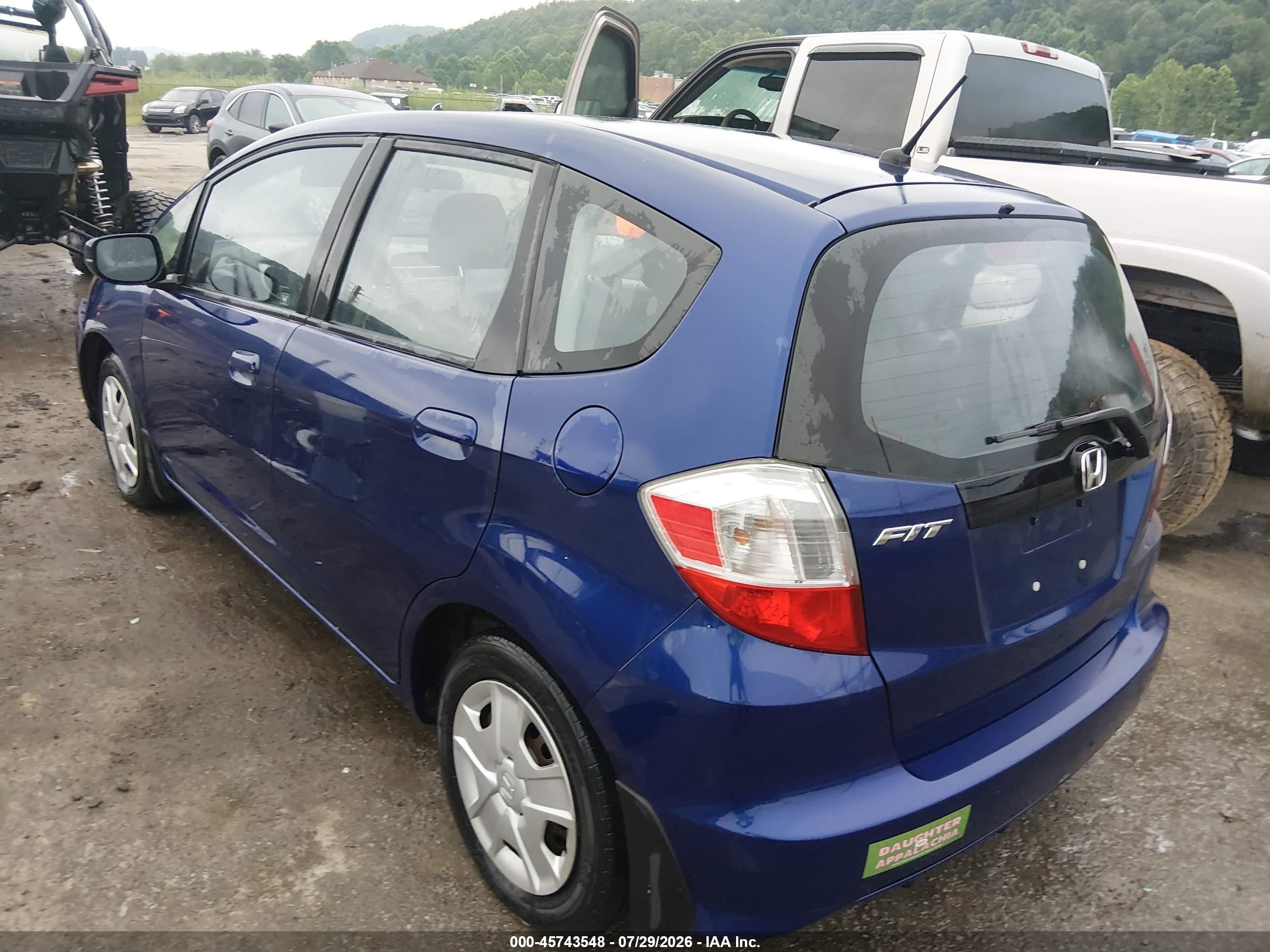 2013 Honda Fit   Blue vin: JHMGE8H34DC063411