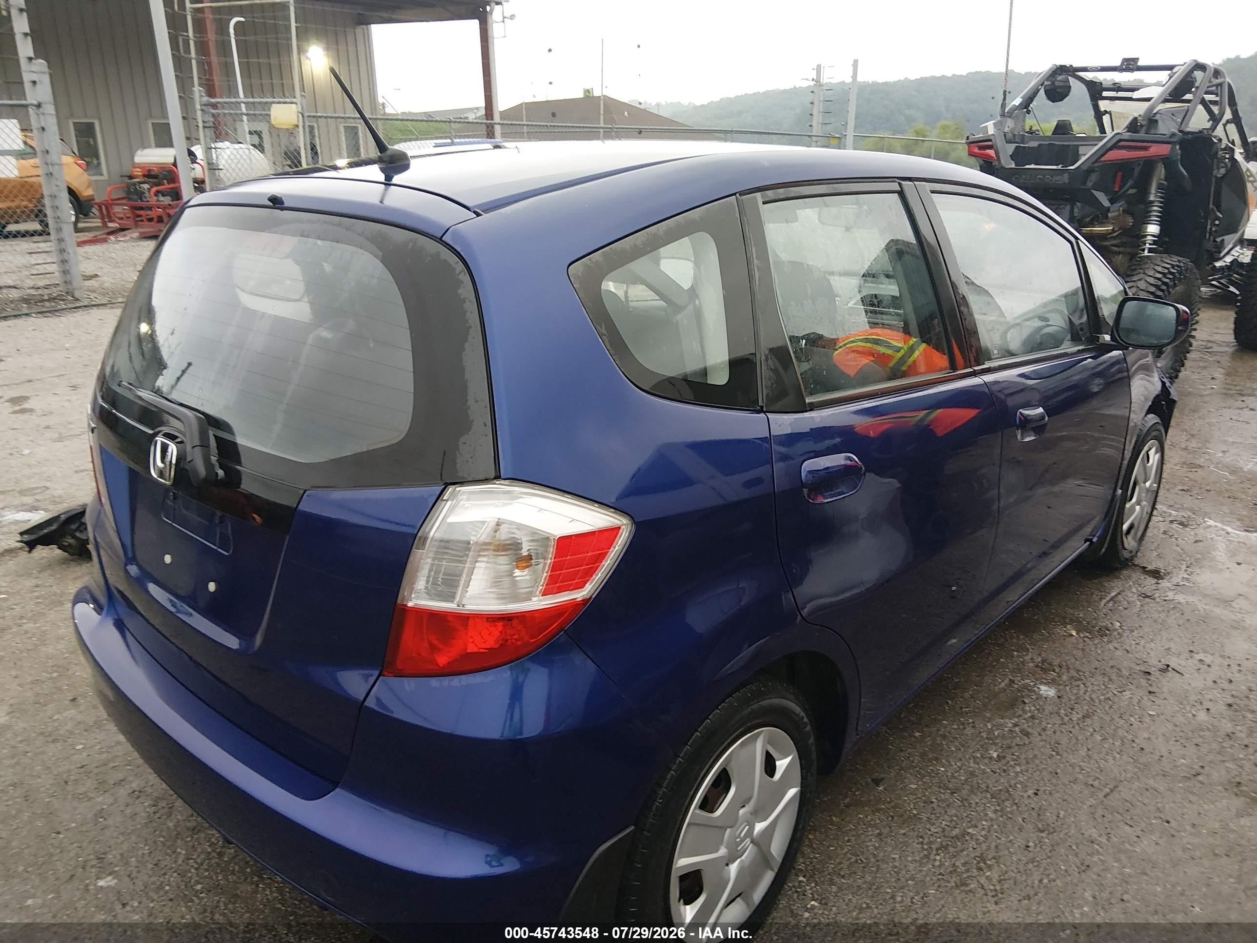 2013 Honda Fit   Blue vin: JHMGE8H34DC063411