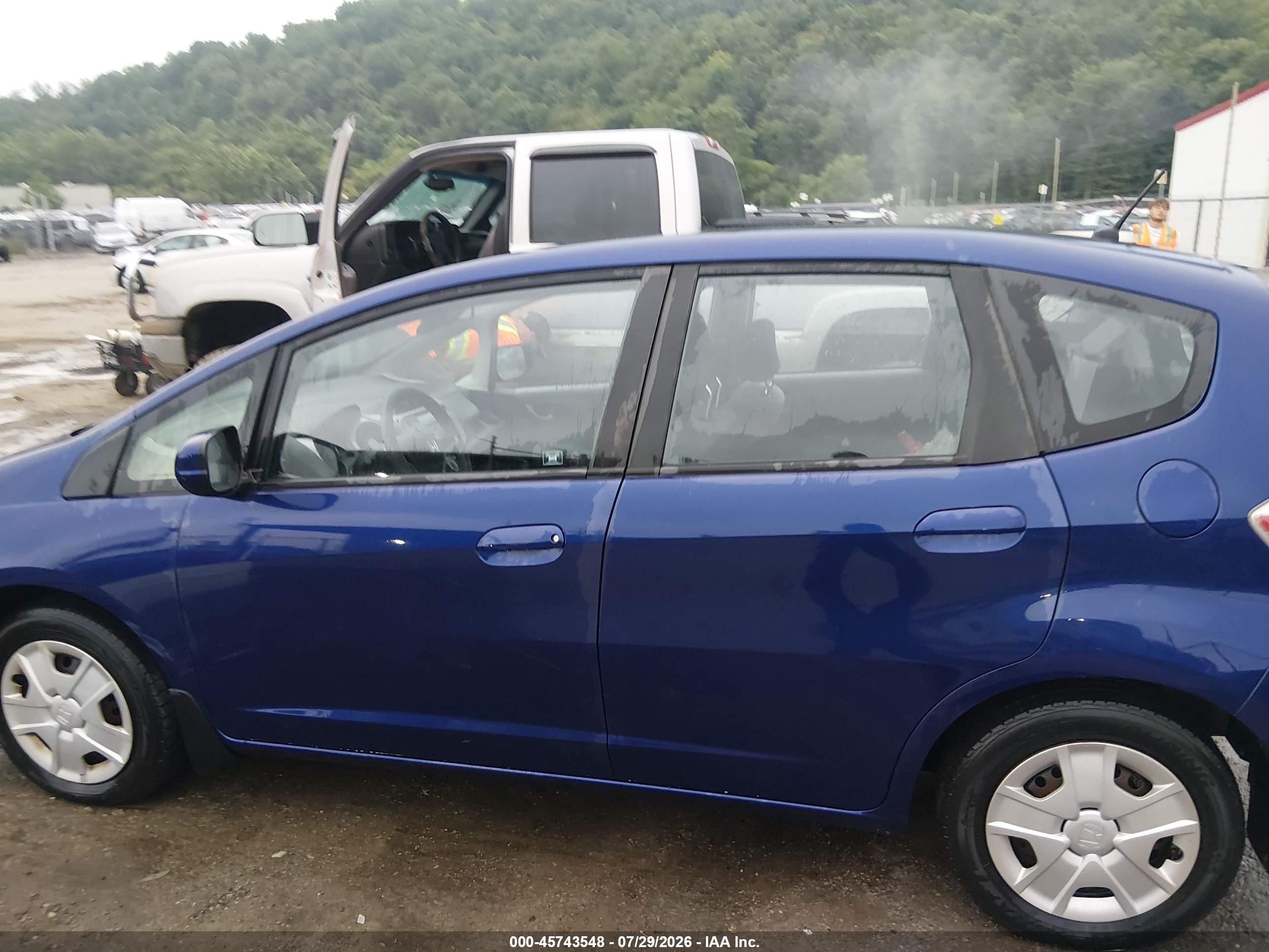 2013 Honda Fit   Blue vin: JHMGE8H34DC063411