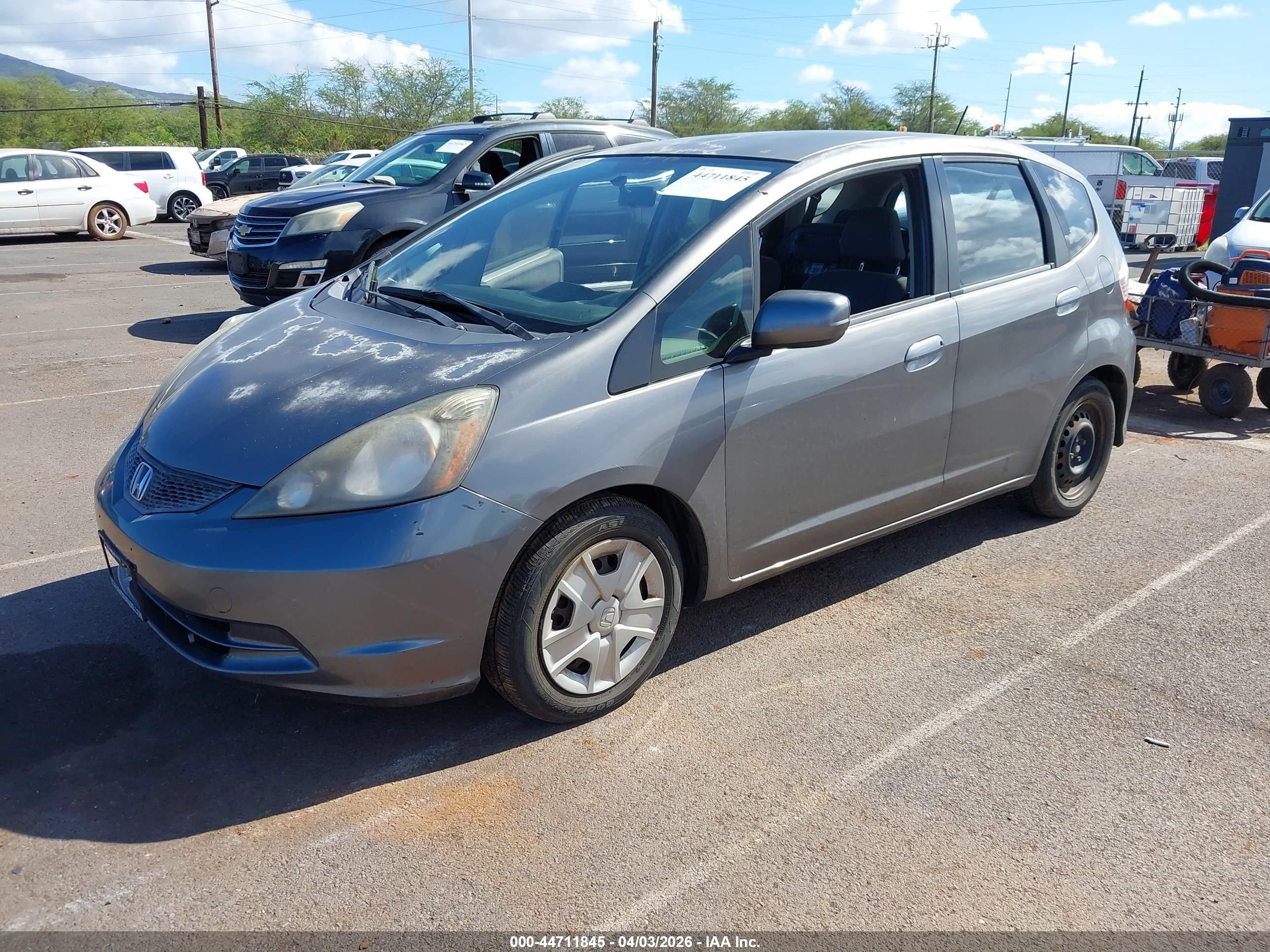 2013 Honda Fit   Gray vin: JHMGE8H34DC071721
