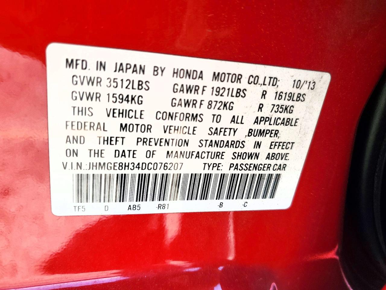 2013 Honda Fit Red vin: JHMGE8H34DC076207