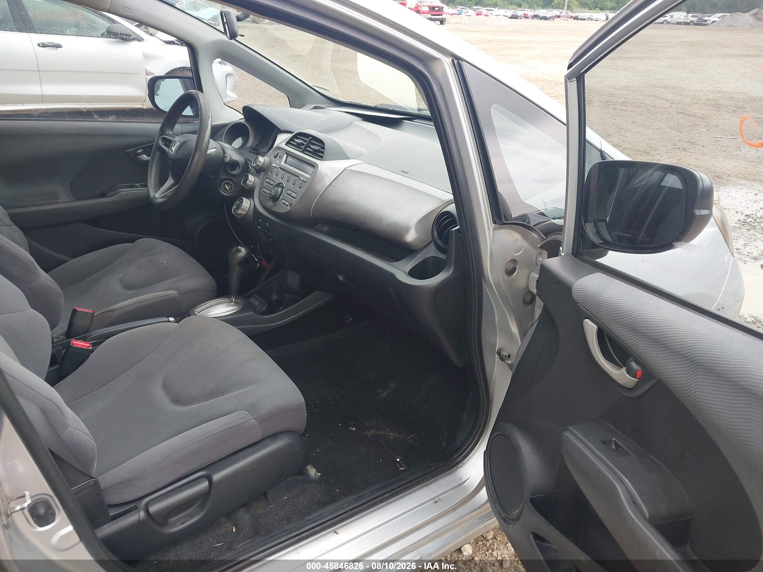 2011 Honda Fit Gray vin: JHMGE8H35BC028227